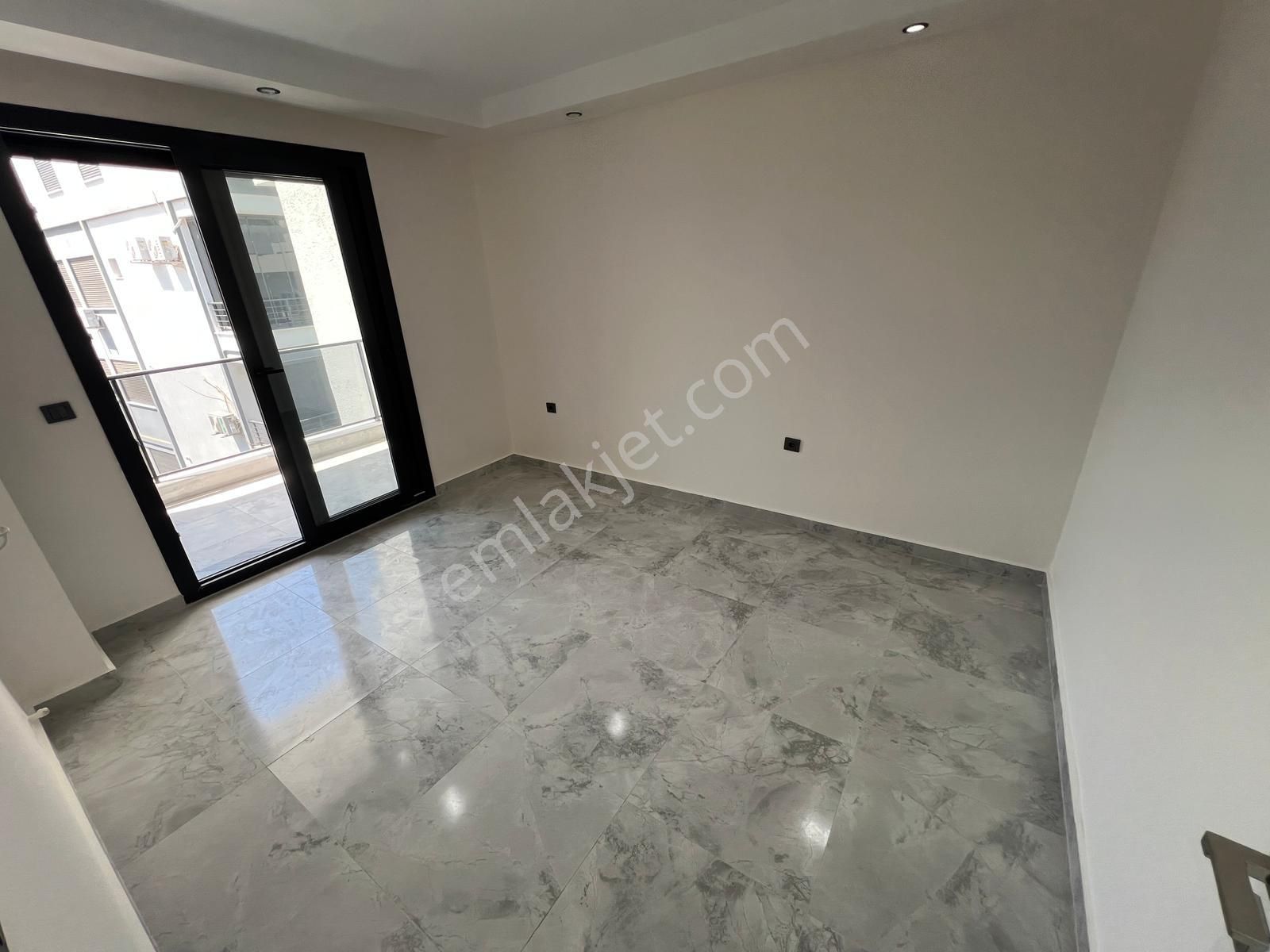 Didim Altınkum'da Havuzlu Ve Asansörlü Site İçinde Sıfır 3+1 Dubleks Daire - Görsel 8