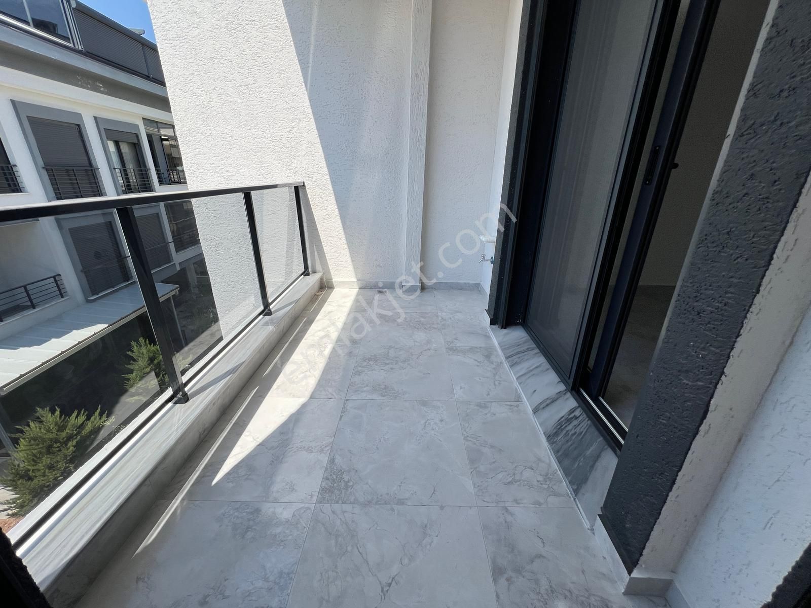 Didim Altınkum'da Havuzlu Ve Asansörlü Site İçinde Sıfır 3+1 Dubleks Daire - Görsel 15