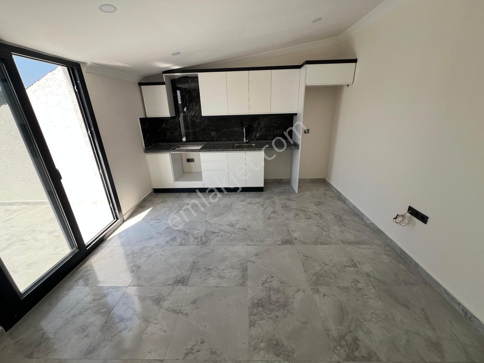 Didim Altınkum'da Havuzlu Ve Asansörlü Site İçinde Sıfır 3+1 Dubleks Daire - Görsel 22