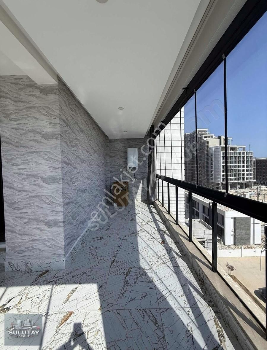 Aksu Altıntaş Cd Üzeri Geniş Satılık 2+1 - Görsel 3