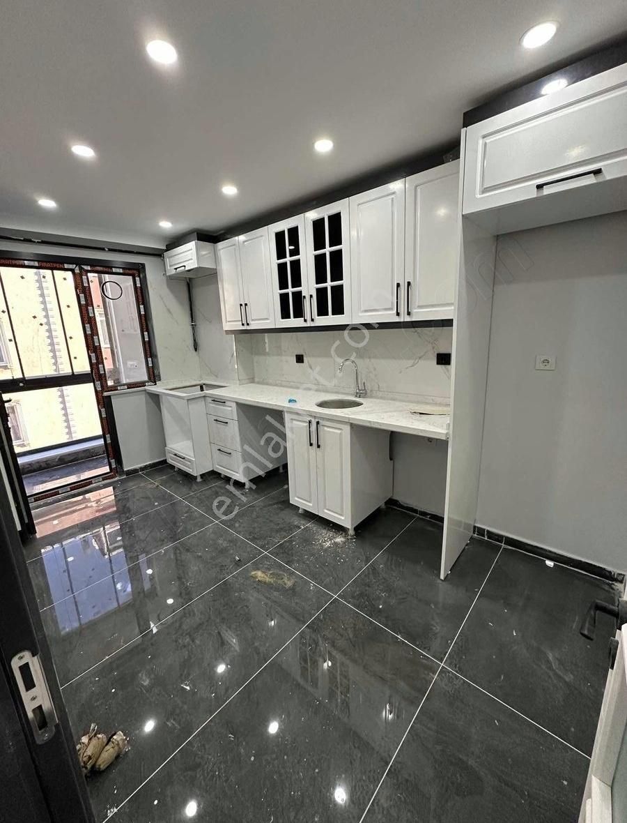 Mir Emlak & İnşaattan Kiralık 2+1 Ara Kat Asansörlü Sıfır Daire