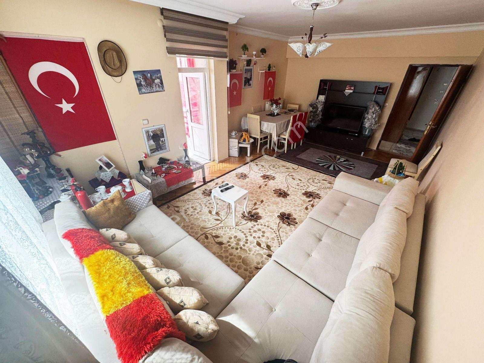 Kafkaslar'da Cadde Üzeri Katta Daire! - Görsel 9