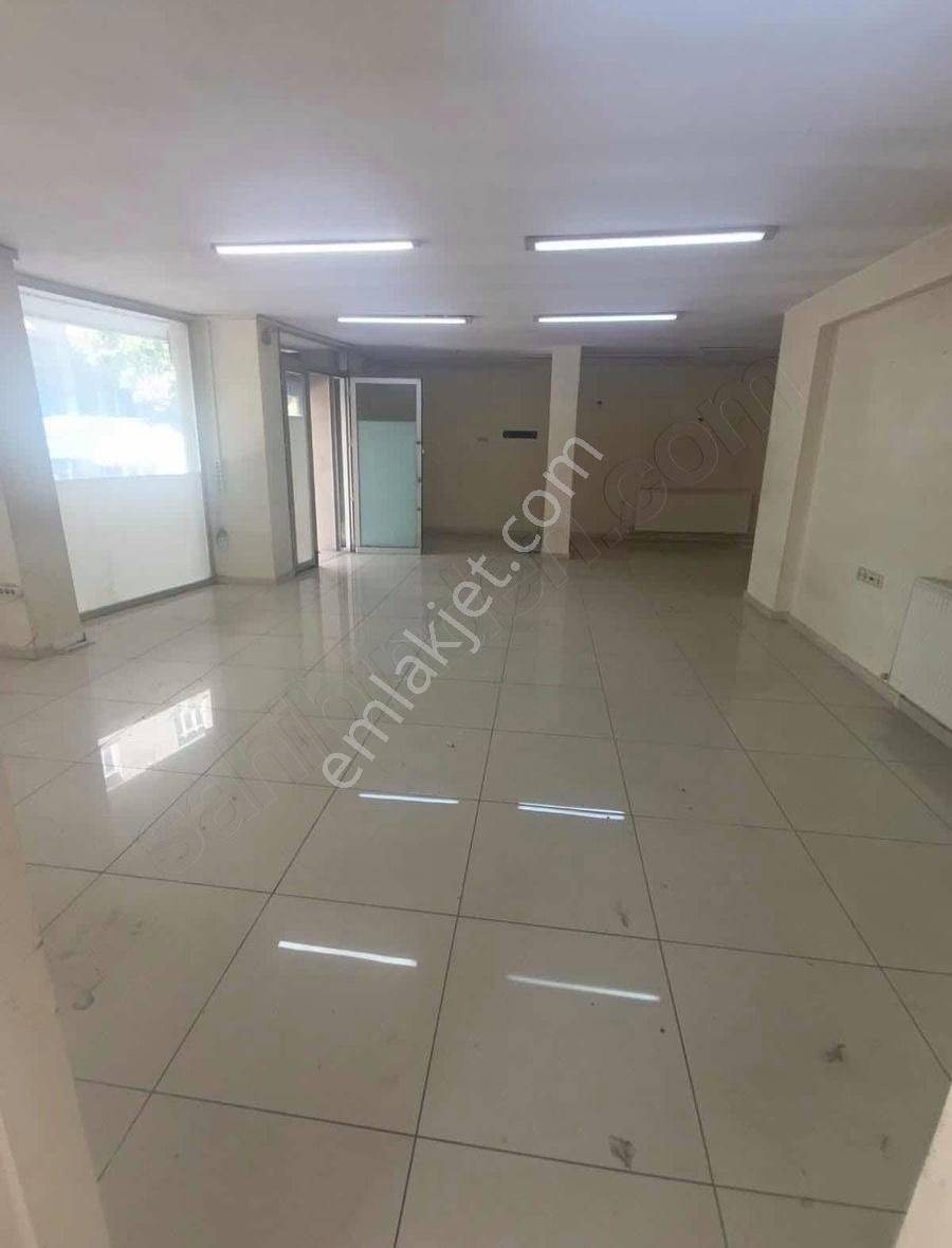 Mir Emlak & İnşaattan Kiralık 250m2 Vega Avm'ye Cephe Dükkan - Görsel 14