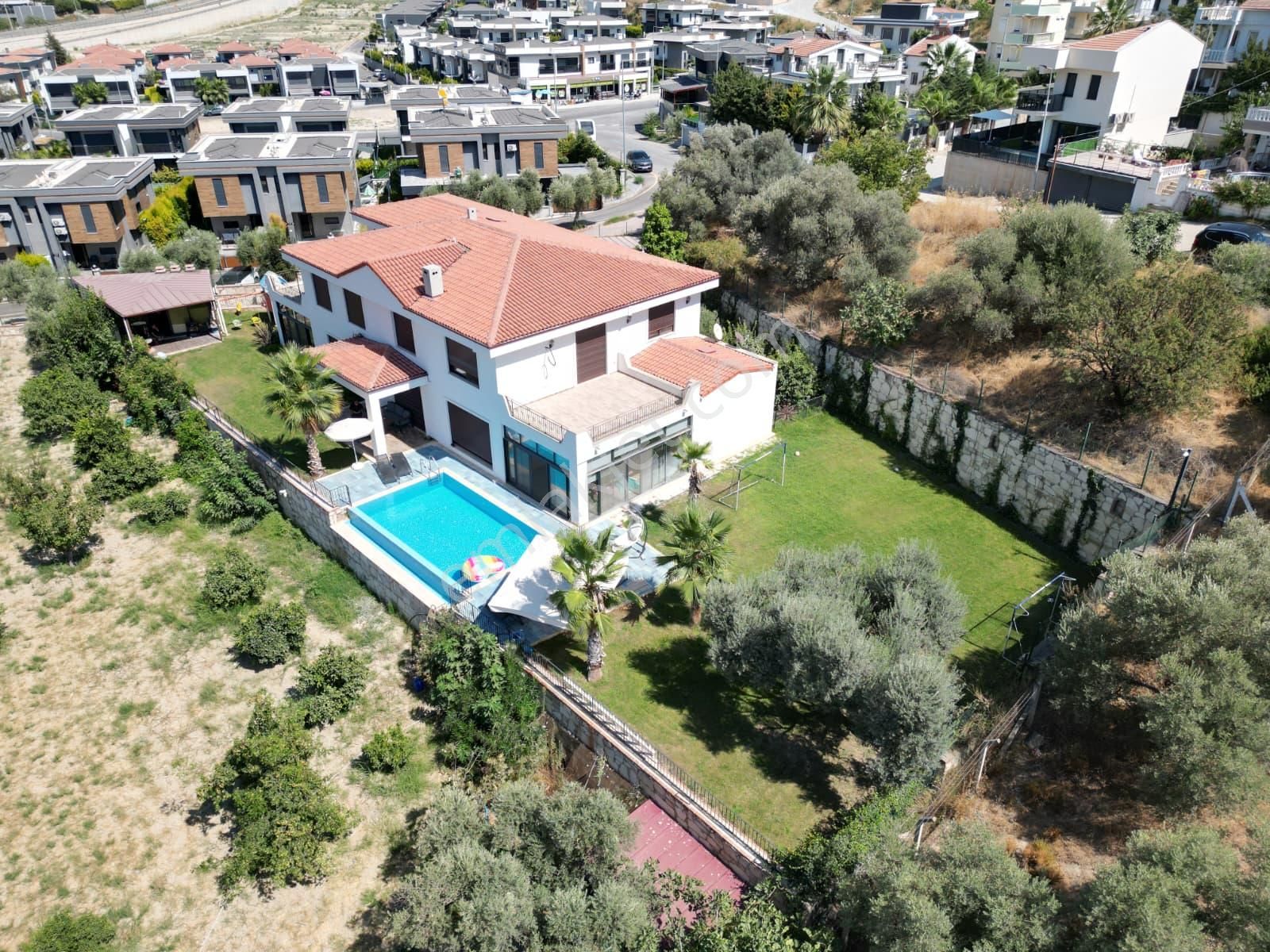 Panaromık Manzara-özel Havuz/otopark-hamam-sauna-fıtness-jakuzı-2500 M2 Bahçe-lüx-tamamı Müstakil - Görsel 4