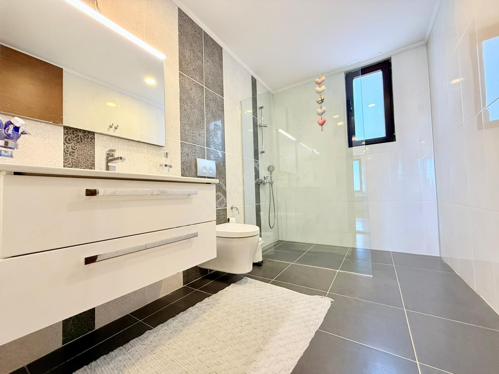 Panaromık Manzara-özel Havuz/otopark-hamam-sauna-fıtness-jakuzı-2500 M2 Bahçe-lüx-tamamı Müstakil - Görsel 35