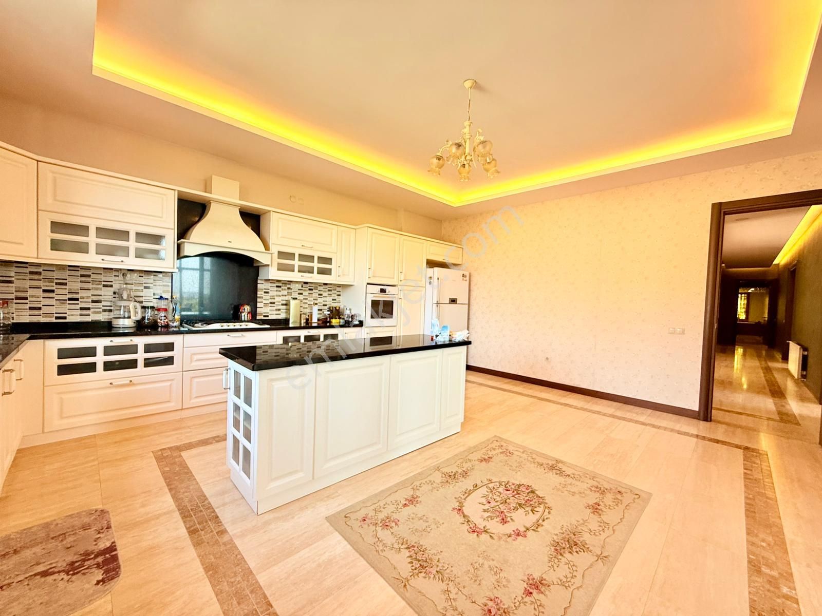 Panaromık Manzara-özel Havuz/otopark-hamam-sauna-fıtness-jakuzı-2500 M2 Bahçe-lüx-tamamı Müstakil - Görsel 22