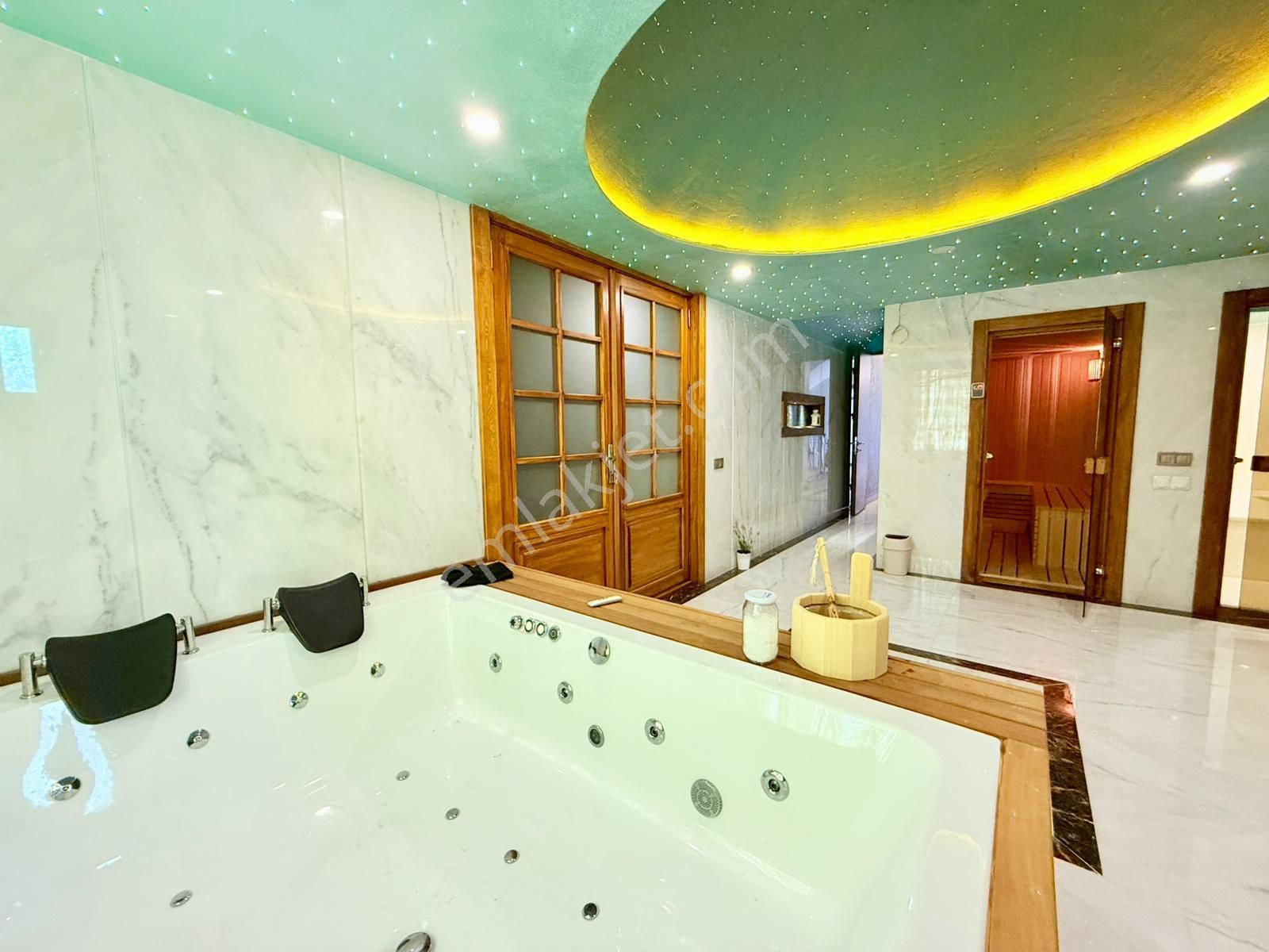 Panaromık Manzara-özel Havuz/otopark-hamam-sauna-fıtness-jakuzı-2500 M2 Bahçe-lüx-tamamı Müstakil - Görsel 15