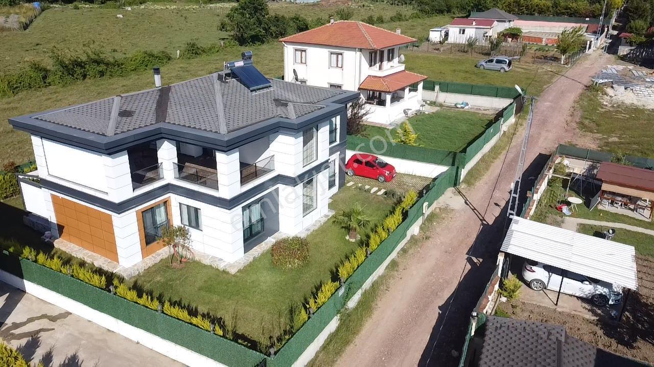Kandıra Kefken Bölgesin De Emsali Olmayan Satılık Villa - Görsel 29