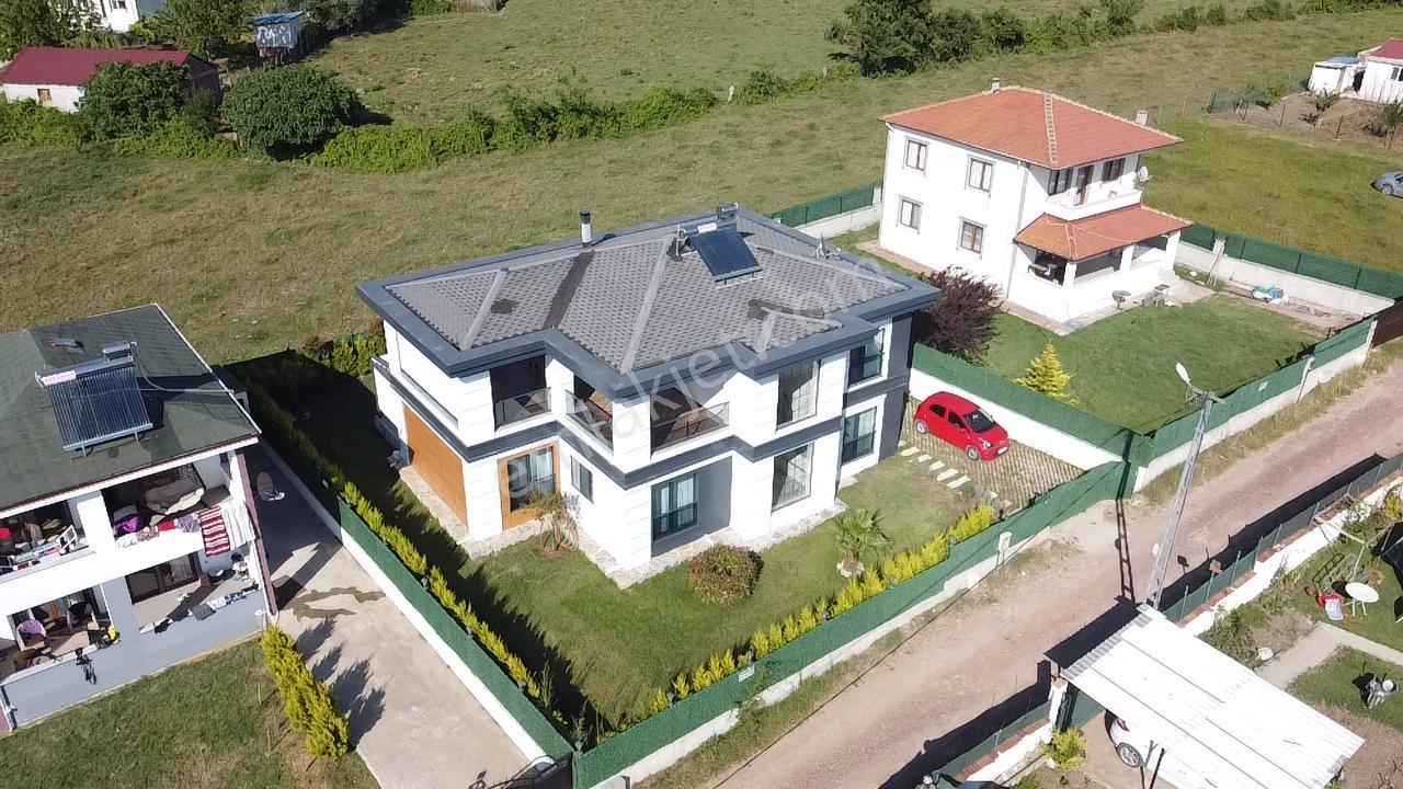 Kandıra Kefken Bölgesin De Emsali Olmayan Satılık Villa - Görsel 31