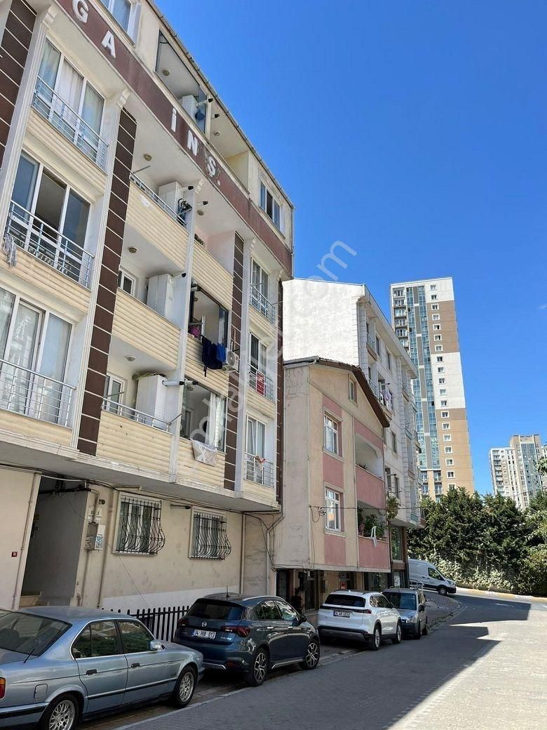 Mehterçeşme Mah Marmara Park Arkası Geniş Kullanışlı 2+1 Daire