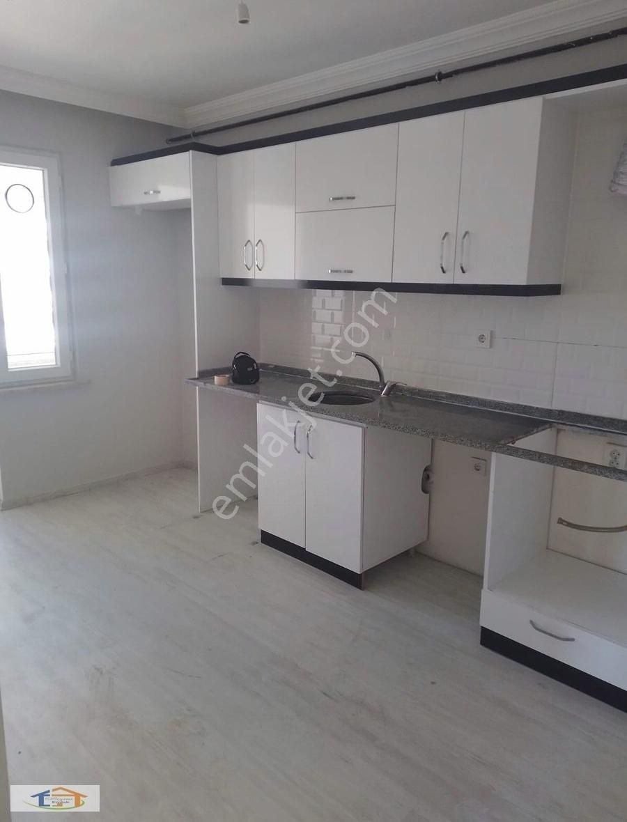 Bizim Emlaktan Batı Kent Sıtesınde Ara Kat 2+1 Kiralık
