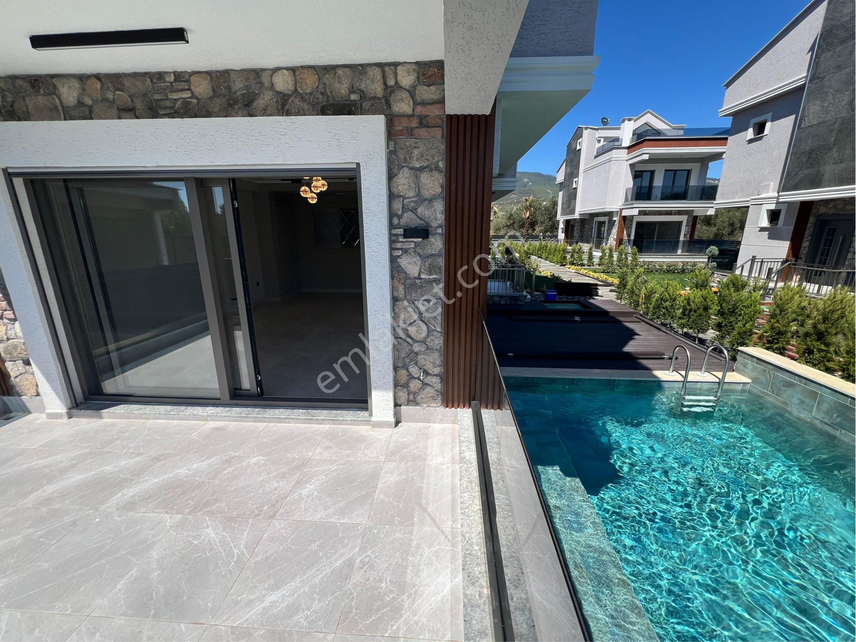 🩷cemre Emlaktan Güre'de Denize Yakın Konumda Satılık Sıfır Havuzlu Villa🩷 - Görsel 9