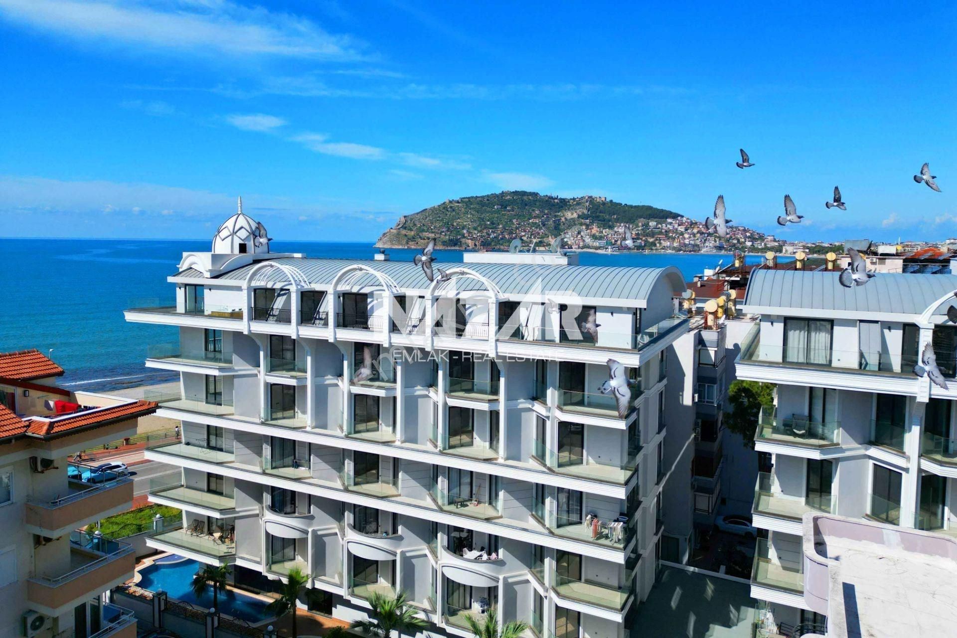 Alanya Cumhuriyet'te Kiralık 1+1 Eşyalı Denize Sıfır Daire