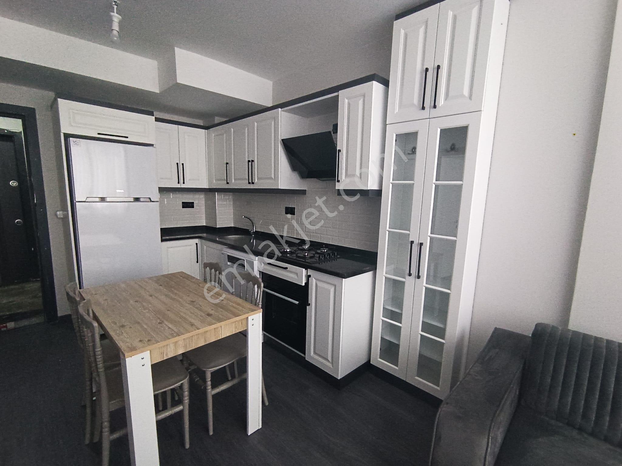 Adana Sarıçam Çarkıpare Stadyum Yakınında Soulmate Cafe Yanında Eşyalı 1+1 Daire !