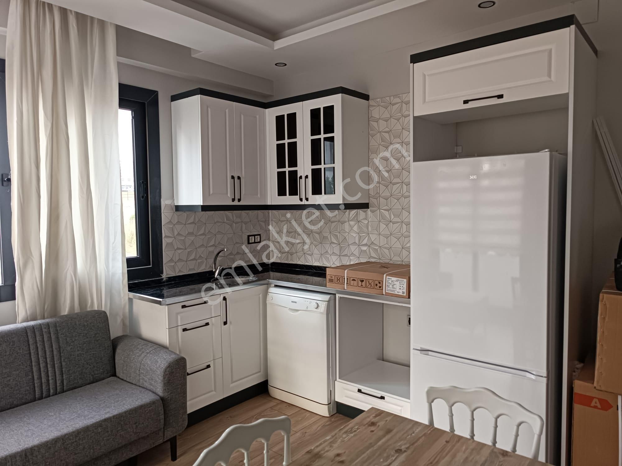 Adana Sarıçam Stadyum Soulmate Cadde Yakınında Eşyaları Yeni 1+1 Eşyalı Kiralık Daire