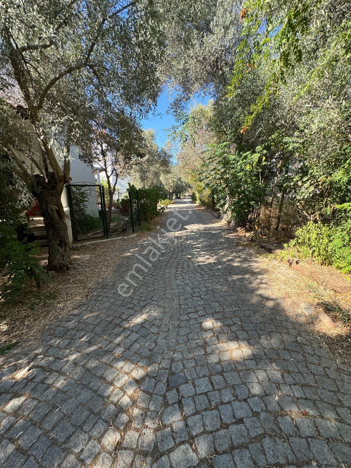 Bodrum Torba'da Havuzlu Site İçerisinde Müstakil Dubleks - Görsel 11