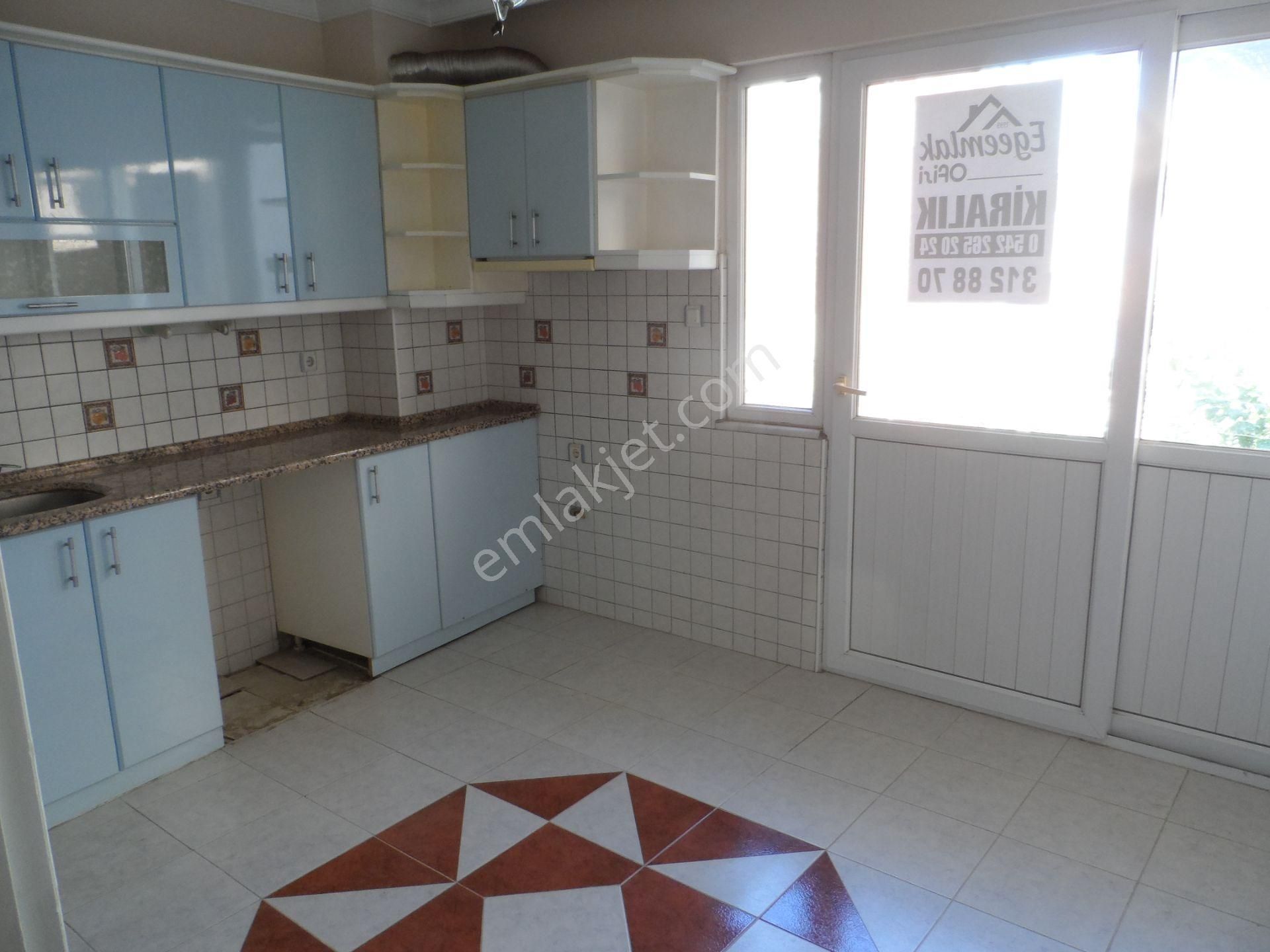 Nazilli Ege Emlak Ofisinden Altıntaş Mah. Klimalı Kiralık Daire