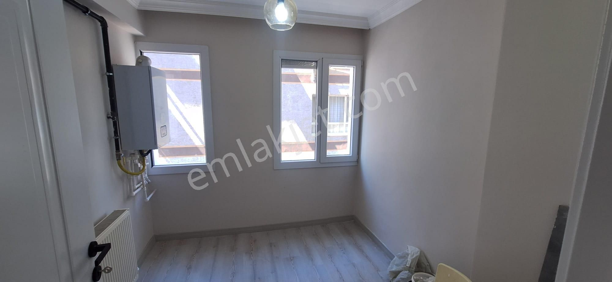Üçyolda Cadde Üstü 3+1 Komple Tadilatlı Bakımlı - Görsel 9