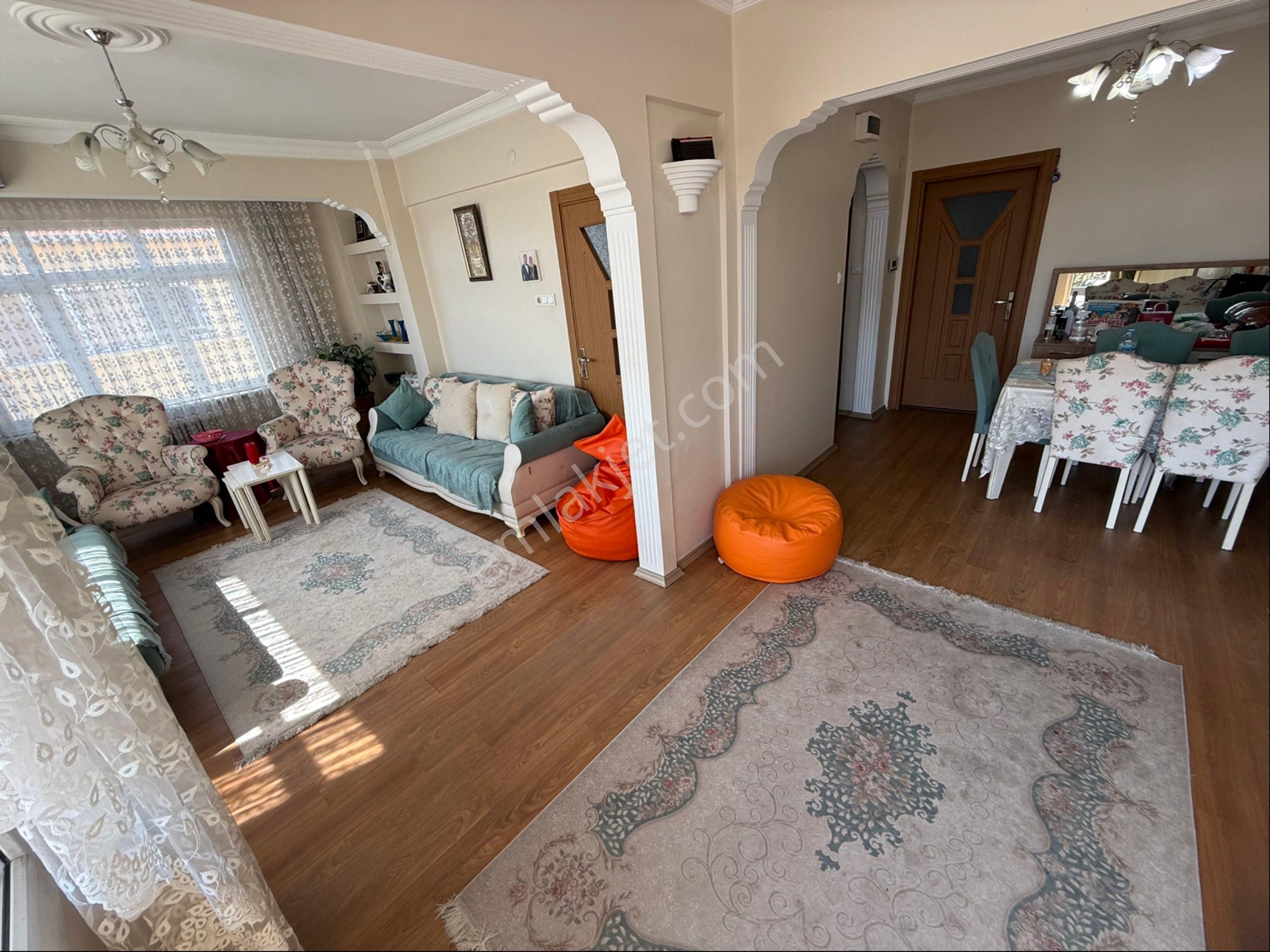 Fatih Adnan Menders Vatan Cad Satilık Daıre 3.5-1 Kat 5 - Görsel 2