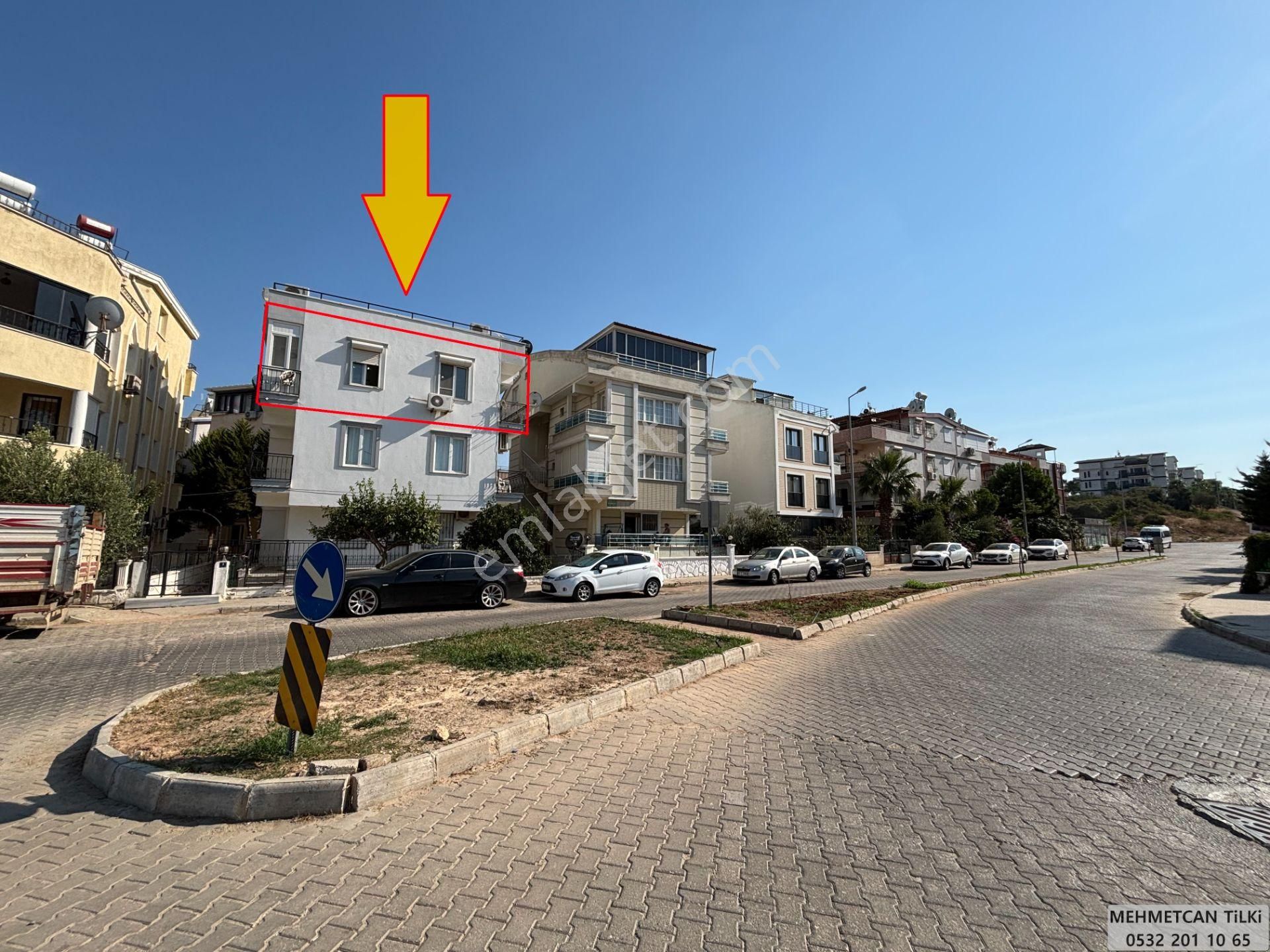 Altınkumda Satılık Önü Açık Kapanmaz Cadde Cepheli 2+1 Daire