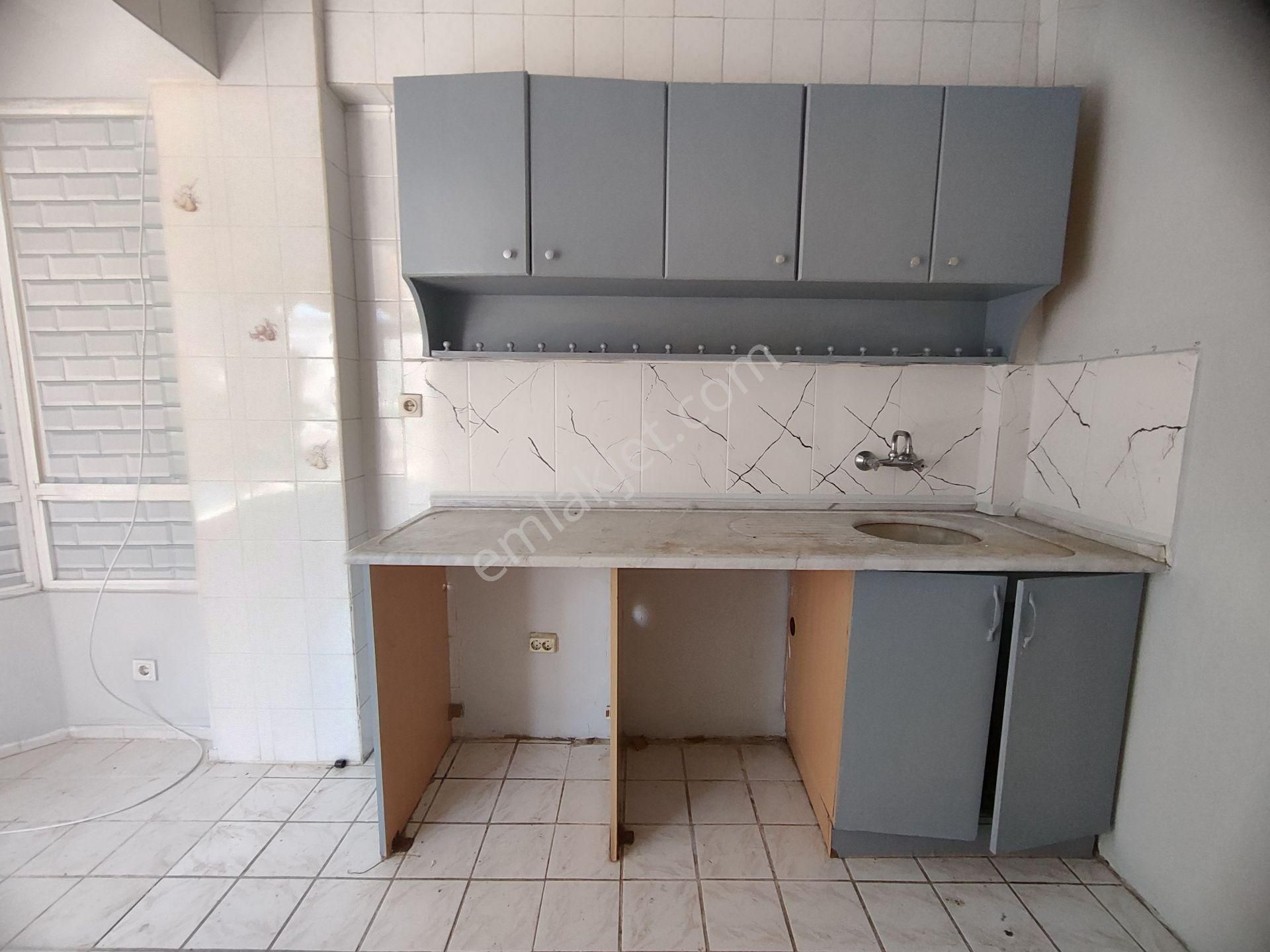 Kardeşten Akçay Sarıkızda Denize 300 Mt. Ara Kat Ön Cephe 2+1 Daire - Görsel 3