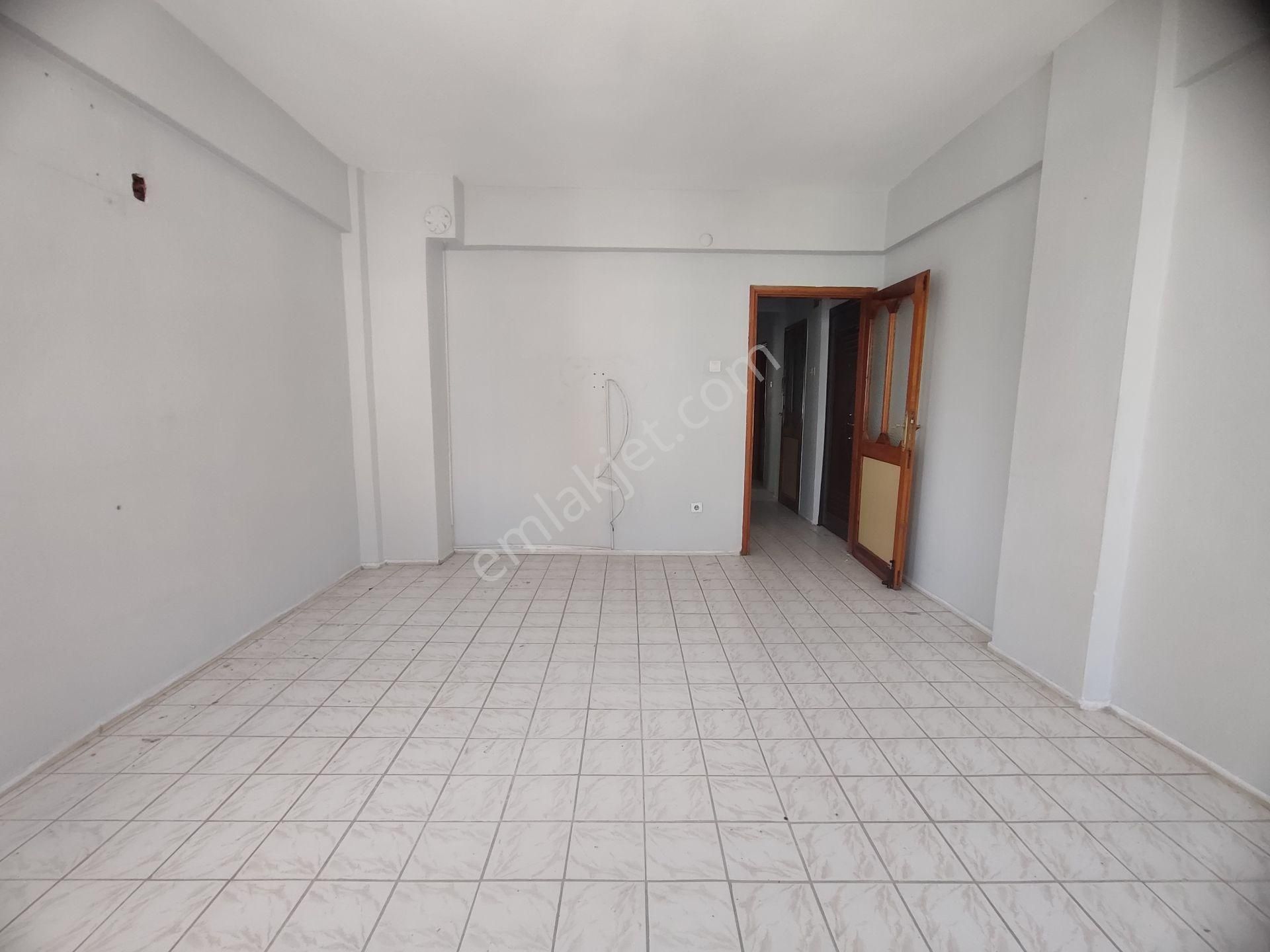 Kardeşten Akçay Sarıkızda Denize 300 Mt. Ara Kat Ön Cephe 2+1 Daire - Görsel 8