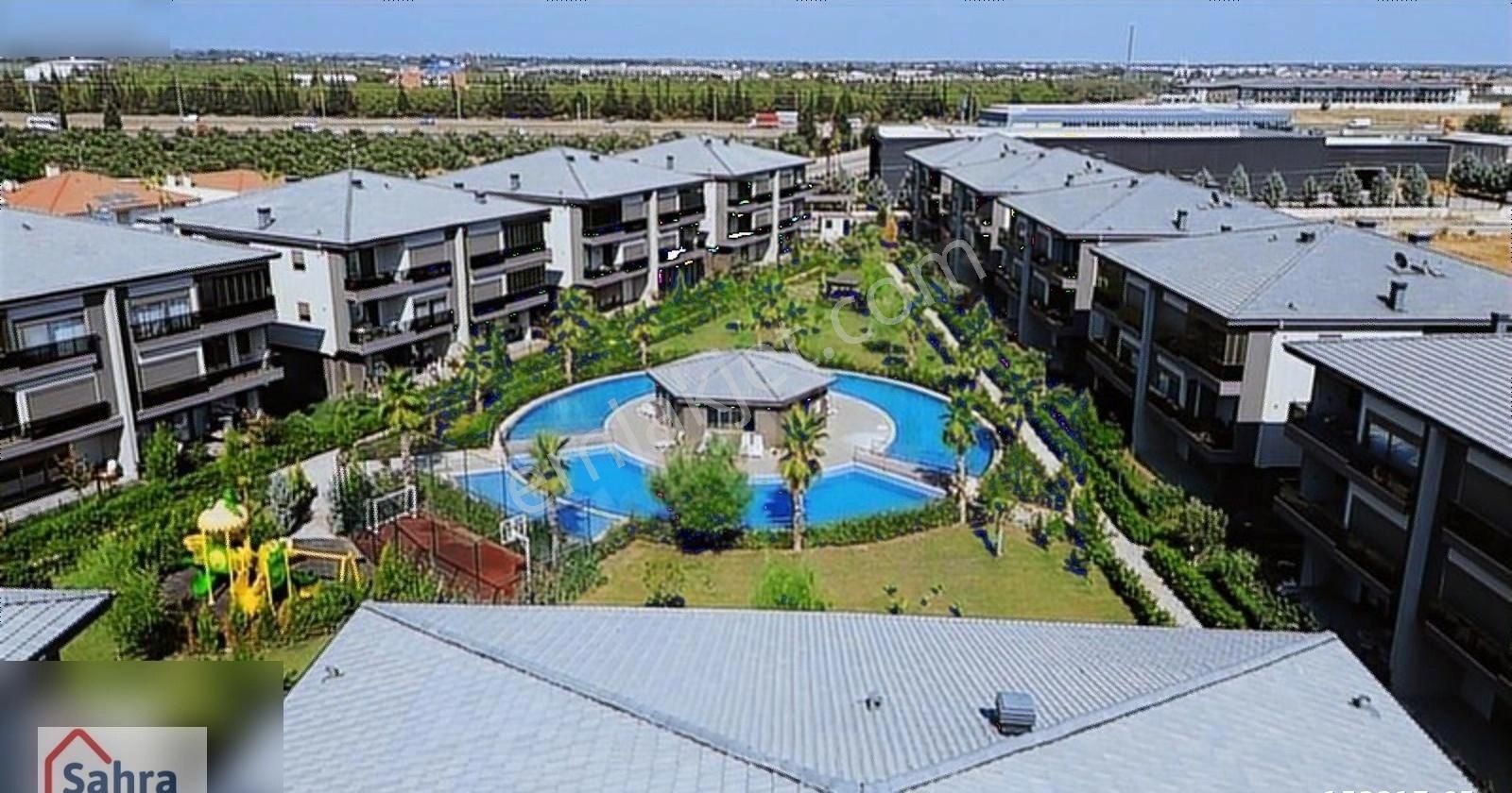 Video İzle Altınkale-catta Villa Sitesinde 3+1 Villa Tipi Daire