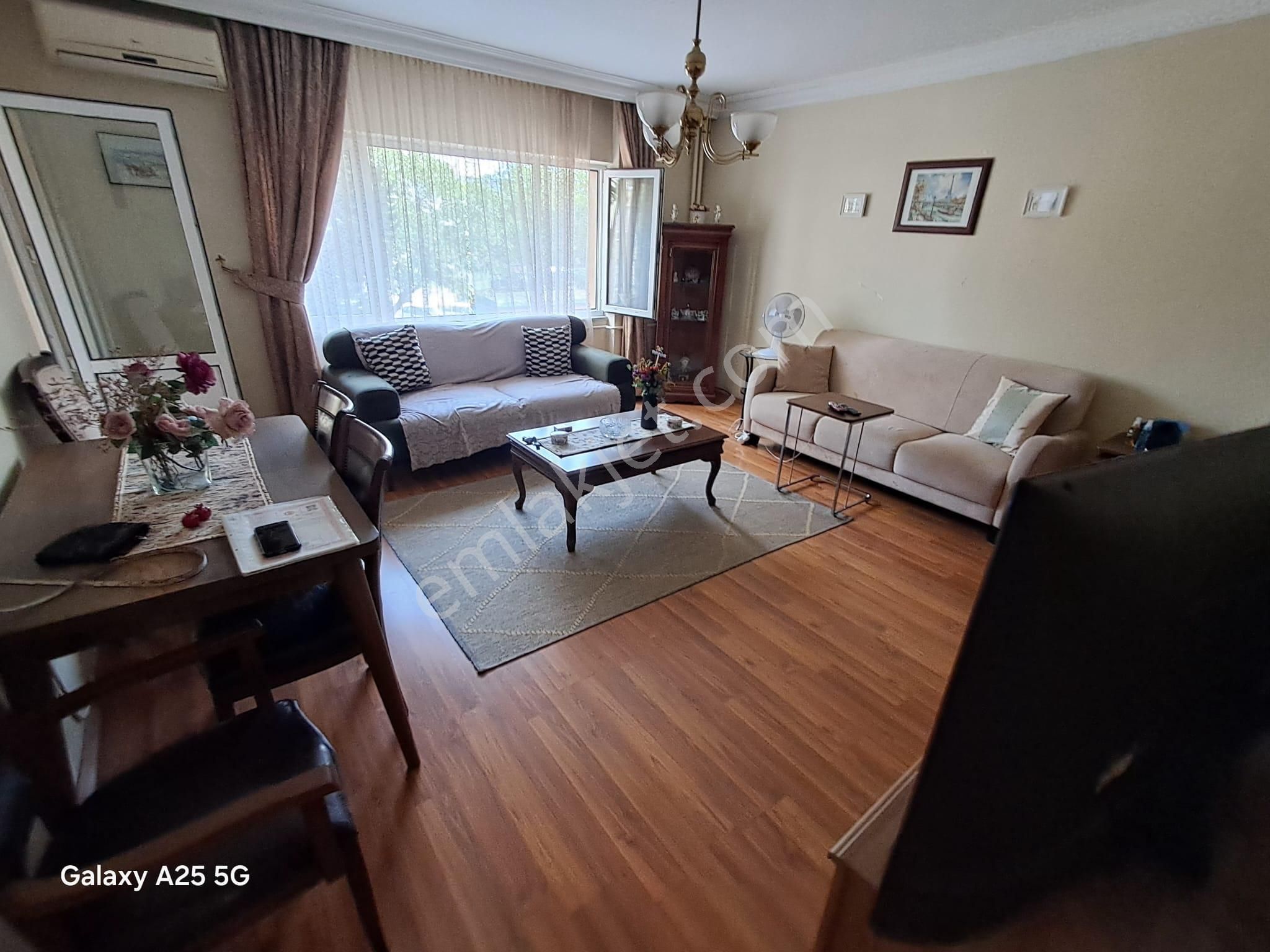 Oryaştan Ataşehir İçerenköy Tek İş Sitesinde 110m2 3+1 Daire