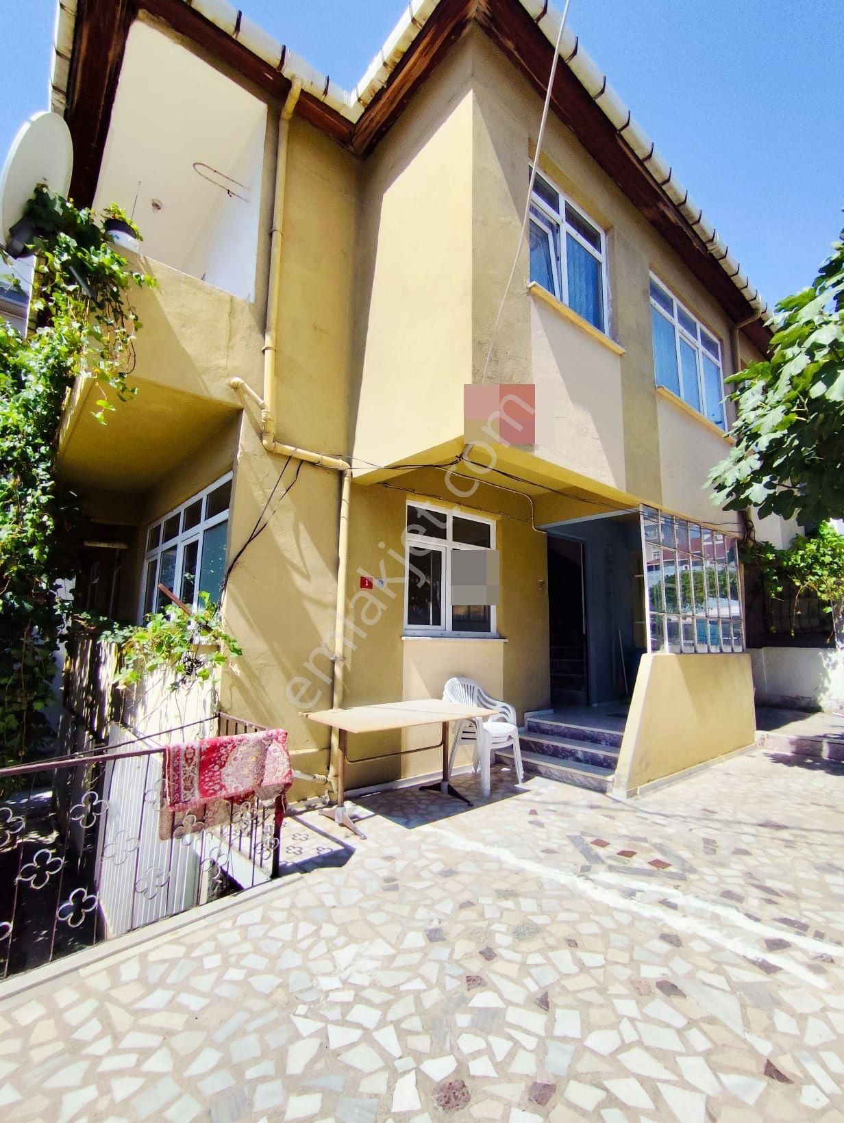 Adnan Kahveci Metroya Yürüme 3+1 Balkonlu Fırsat Kiralık