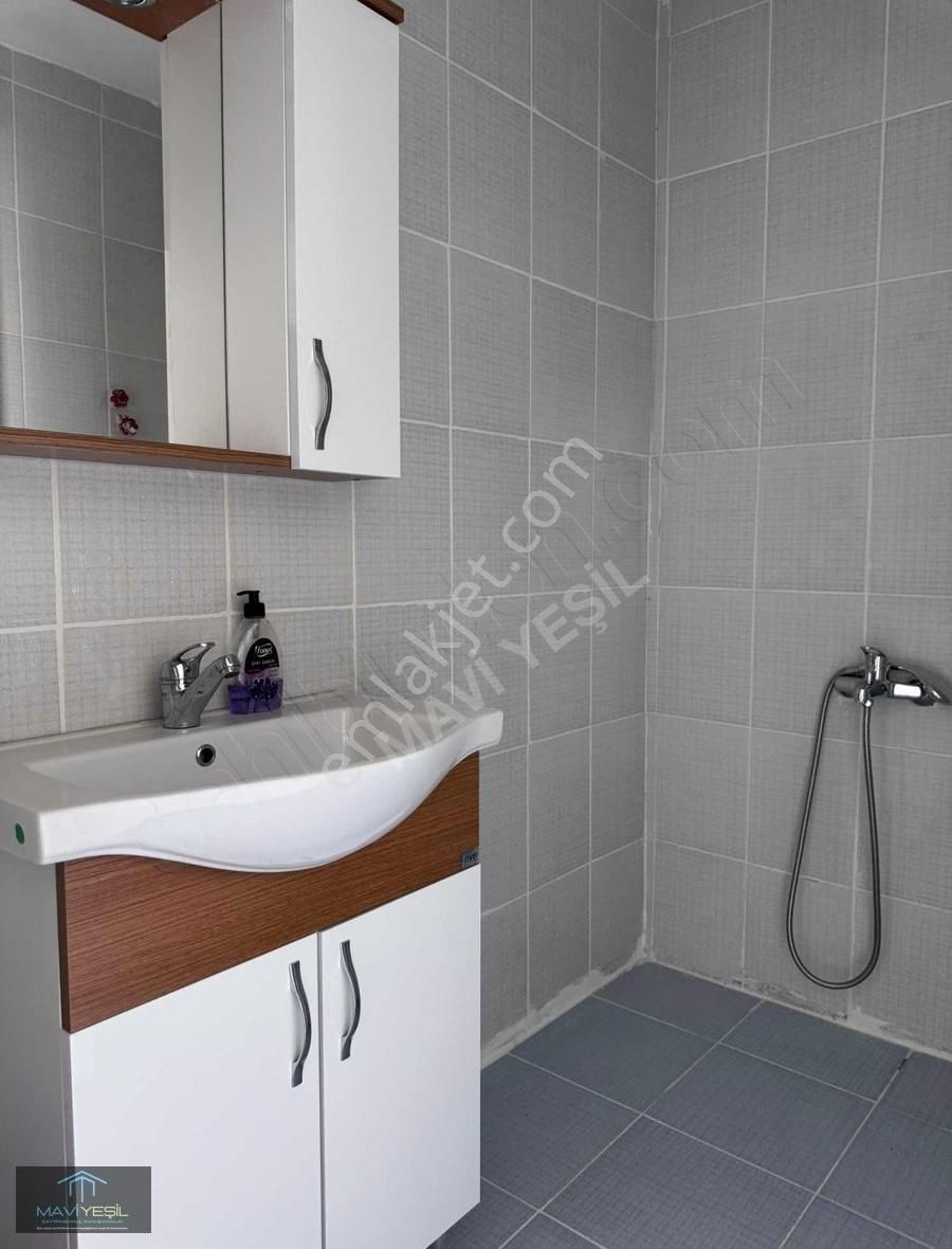 Edremit Akçay Yasa Avm Arkası 4+1 150 M2 Satılık Tripleks Villa