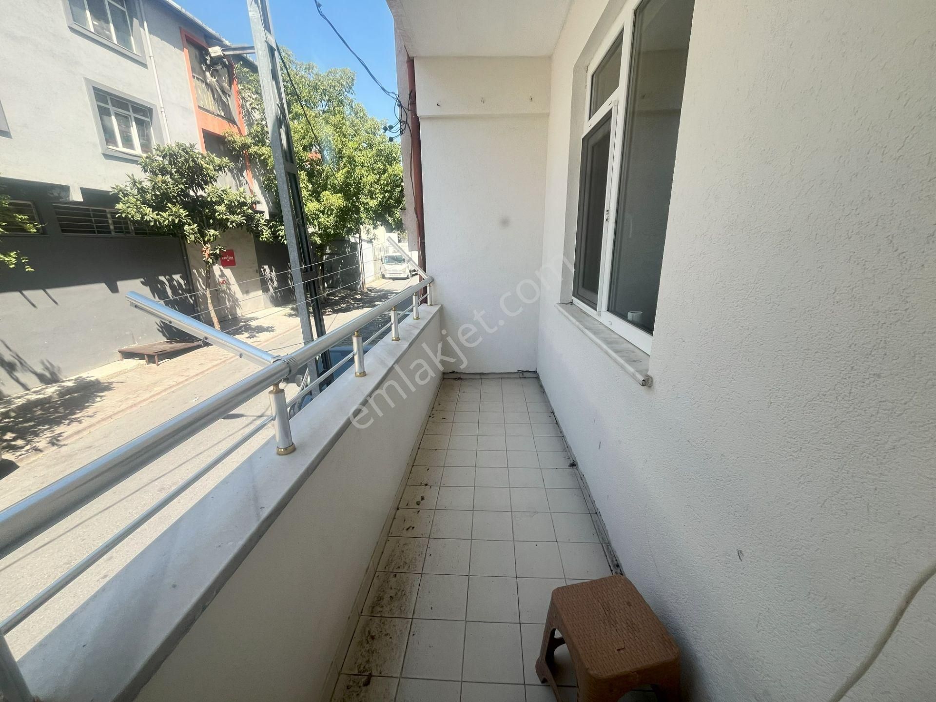 Sancaktepe Meclis De Geniş 3+1 Kiralık 1 Kat Daire