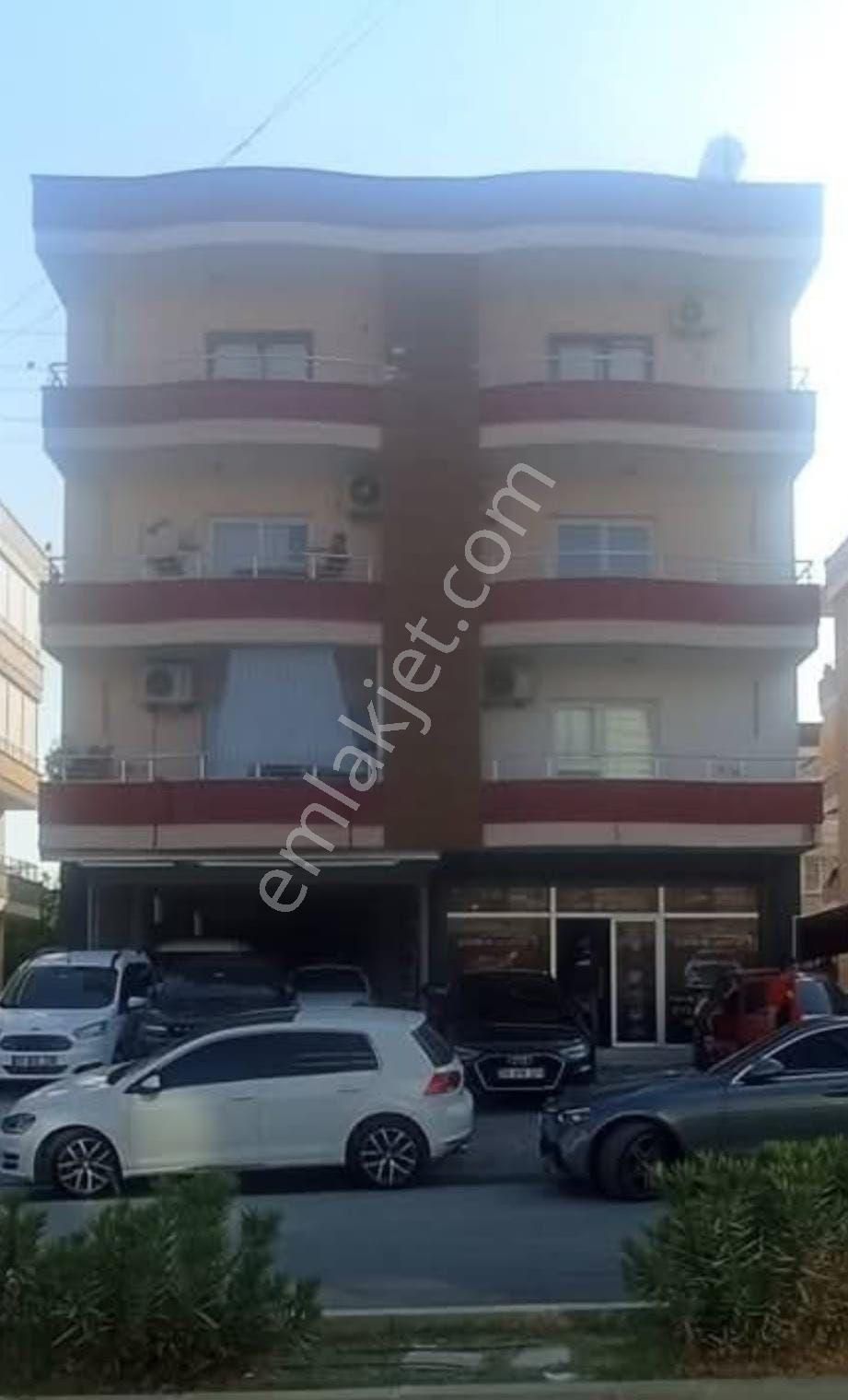 Satılık Daire!bağlar Mahallesi Ana Cadde Üzerinde.150 Metre Kare Oturumlu 2+1 Bağımsız Mutfak.