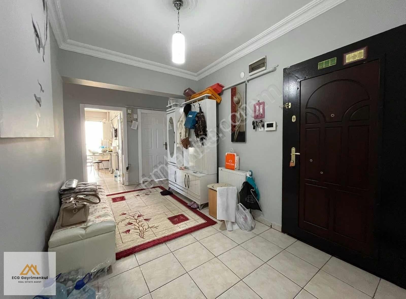 Ecg Gayrimenkul'den; Sitede Asansrölü 6. Katta 4+1 Uygun Daire ! - Görsel 20