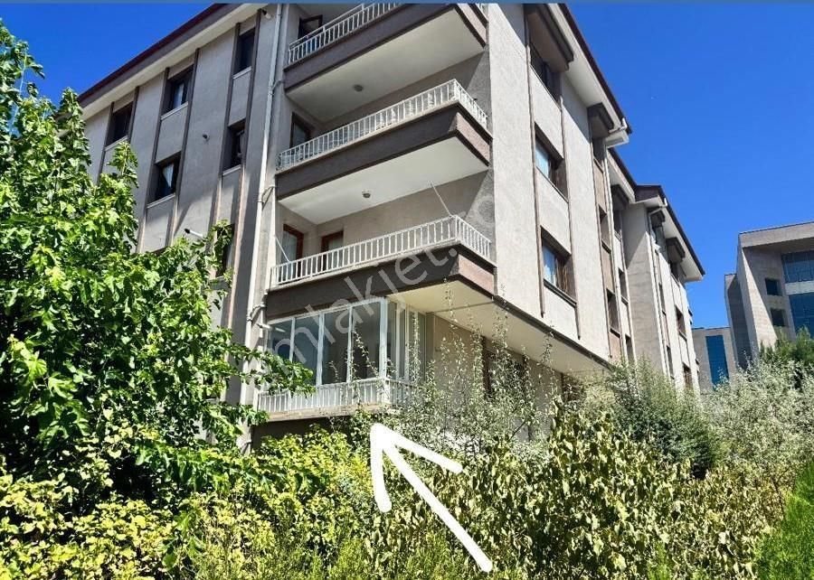 Turyaptan Balgat Oğuzlarda 2+1 Yapılı Kiralık Daire