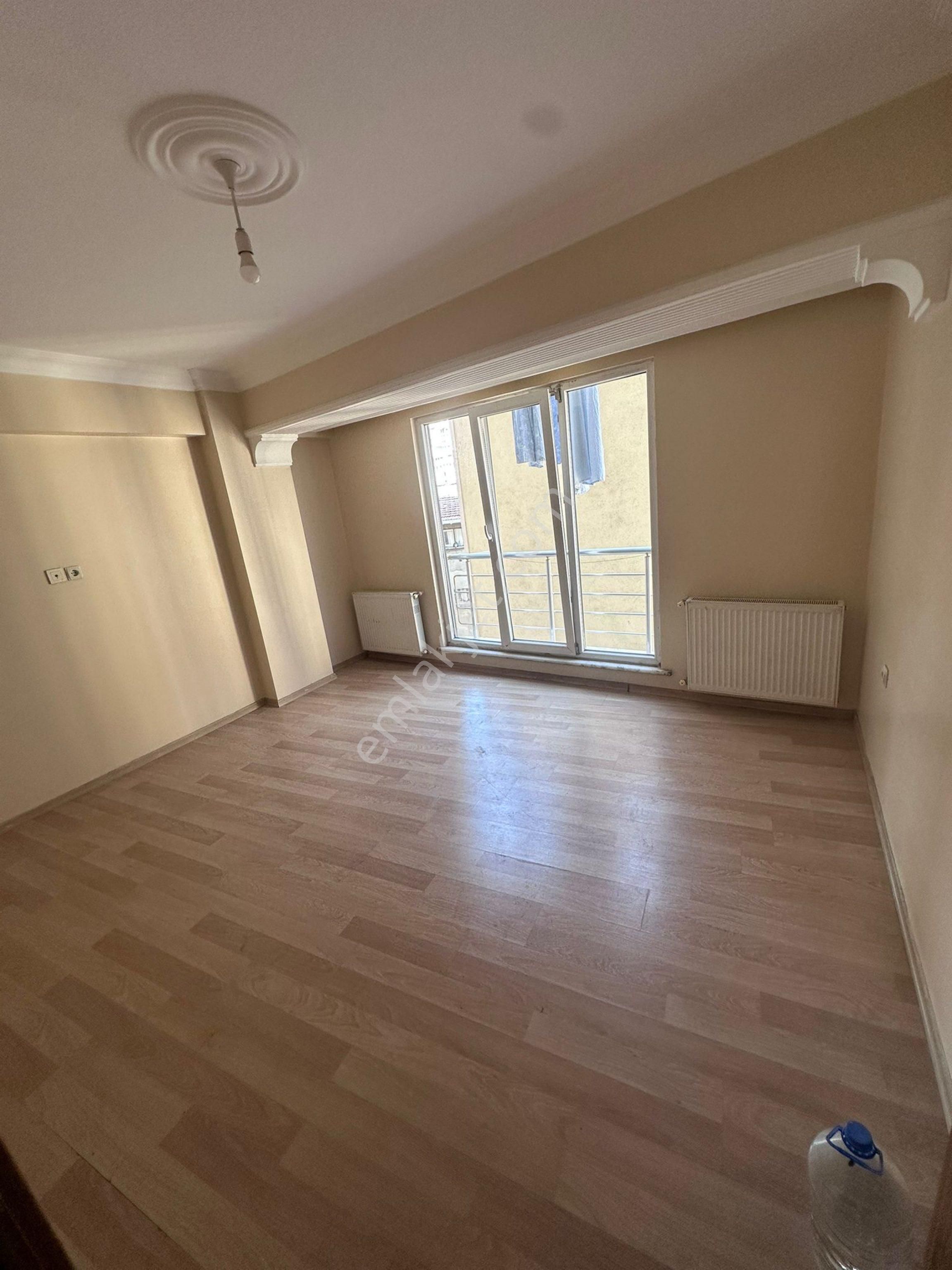 Kiralık 2 + 1 Kağıthane Hürriyet Mahallesi’nde Daire