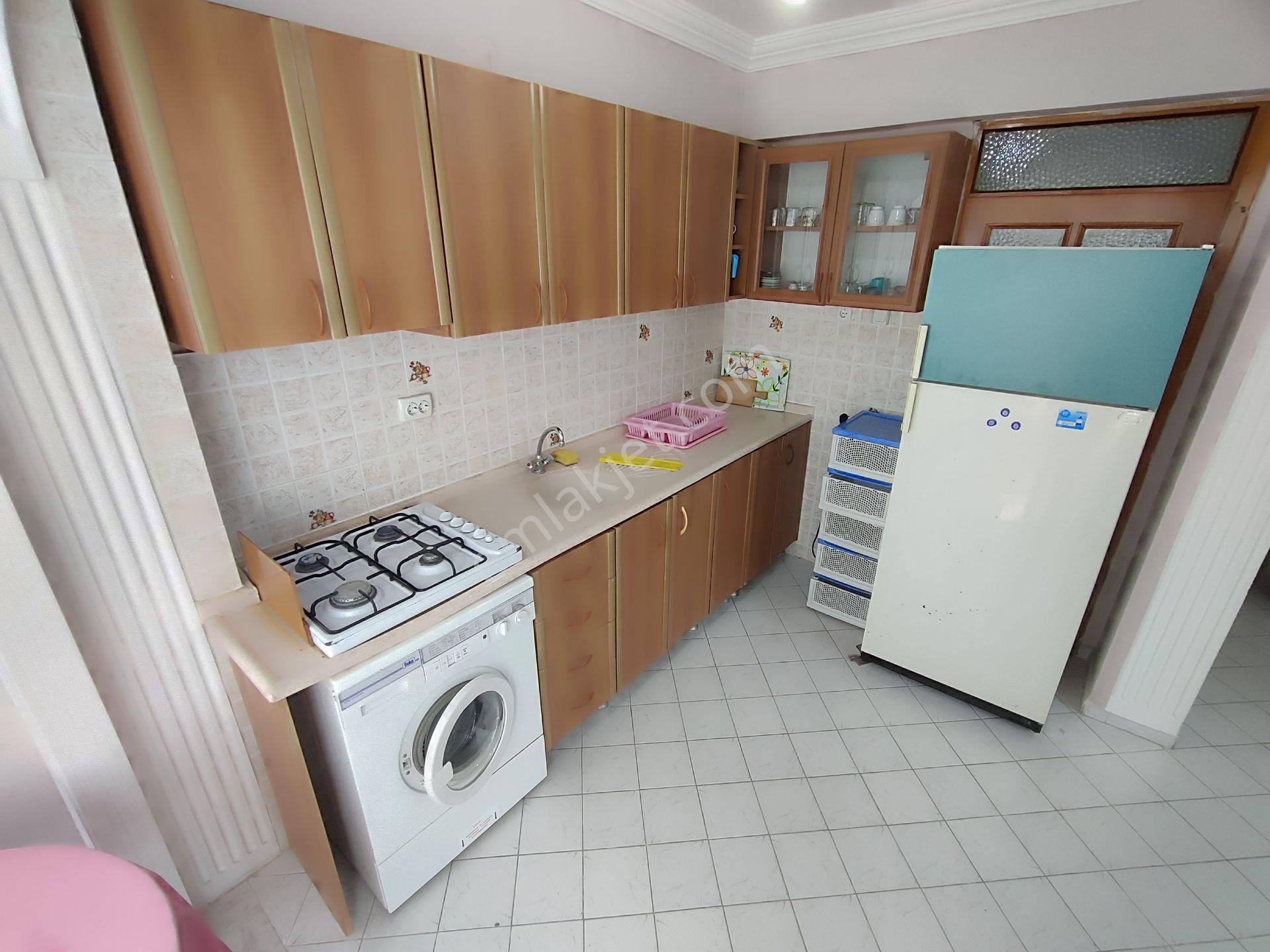 Kardeşten Avcılar Altında Site İçinde Yüksek Girişli 2+1 Daire - Görsel 8