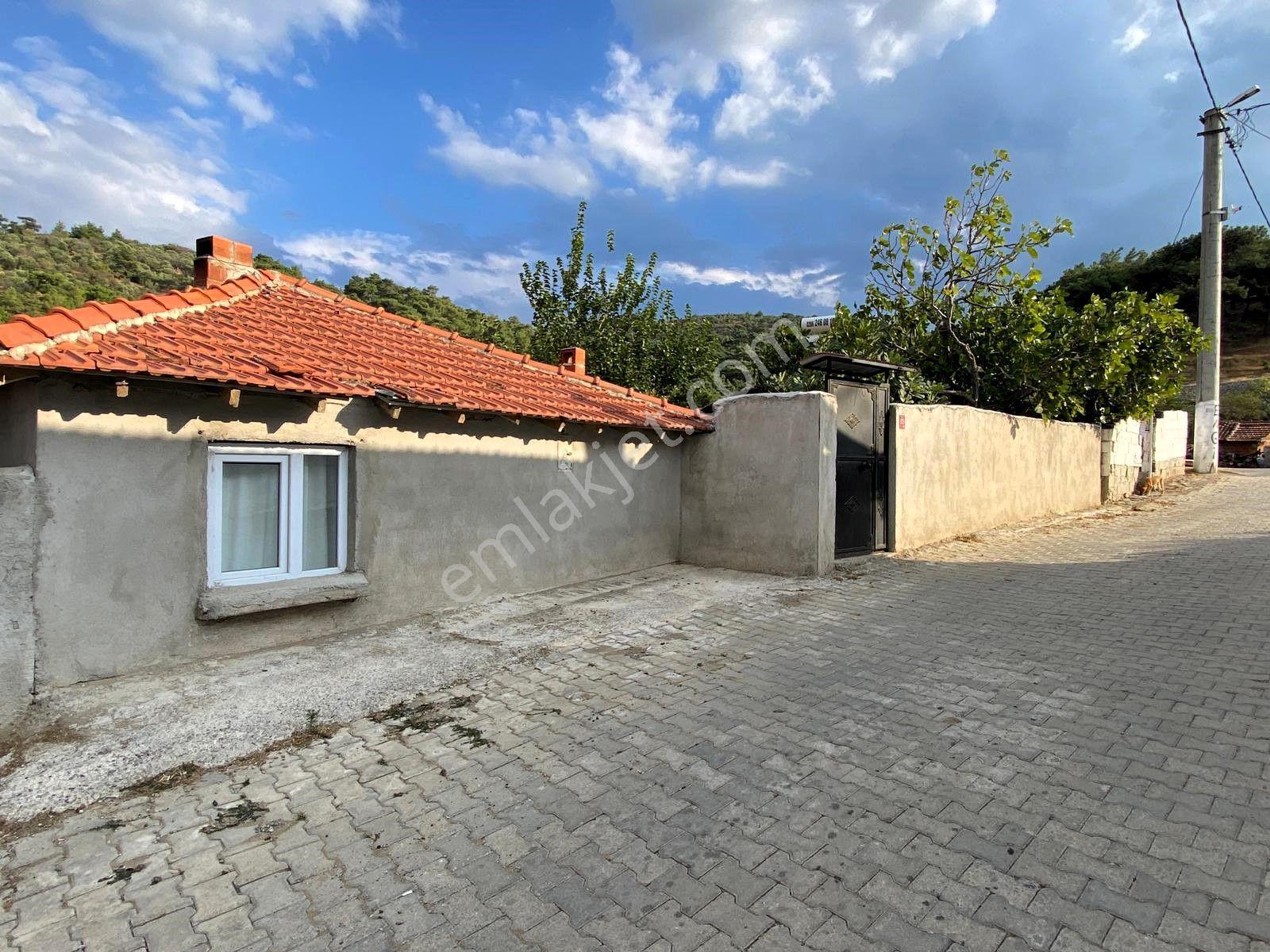 Kardeşten Küçükdere'de Harika Doğa Manzaralı 1400 M² İmarlı Arsa - Görsel 22