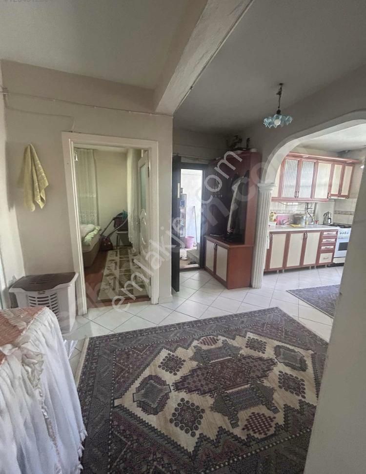 Emre Köse'den İlkadım 100. Yıl Bulvarına 50 Metre Satılık Bina - Görsel 23