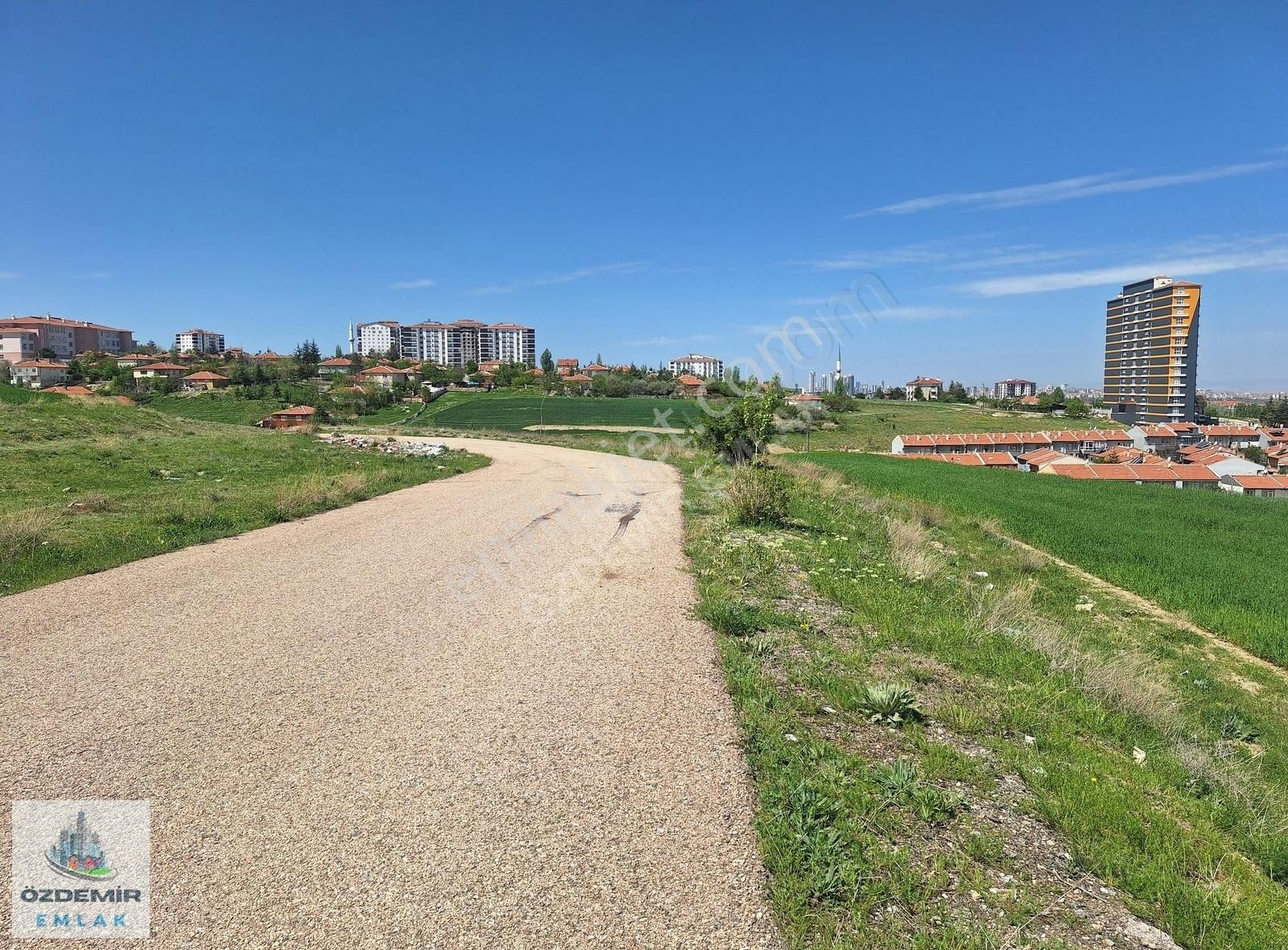 Özdemir Den Kıbrıs Köyün De Net 1 Daire Getirili Konut Arsası - Görsel 6