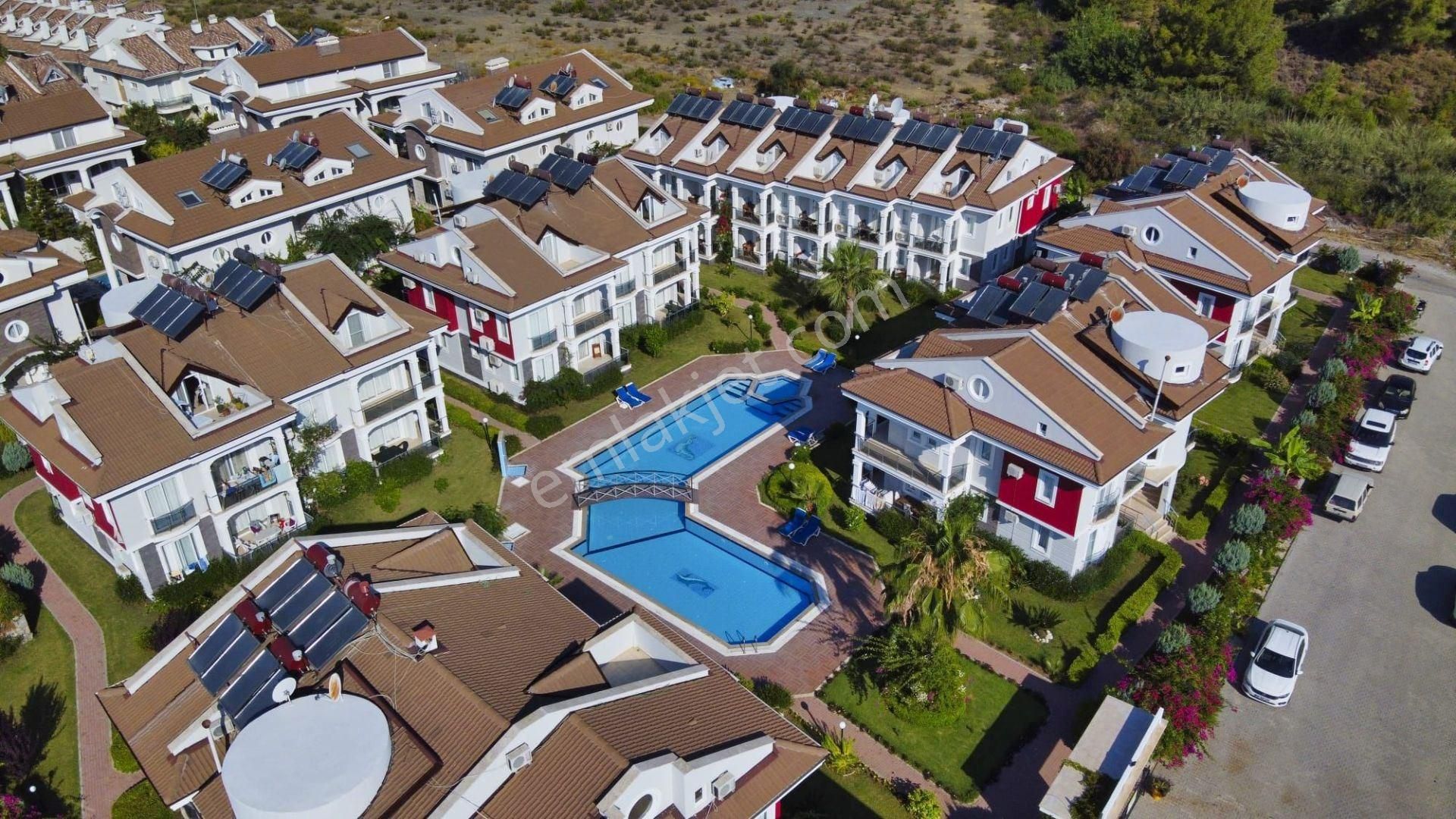 Fethiye Çalış Plajına 300 Metre De Satılık Site İçi 2+1 Daire Yazlık