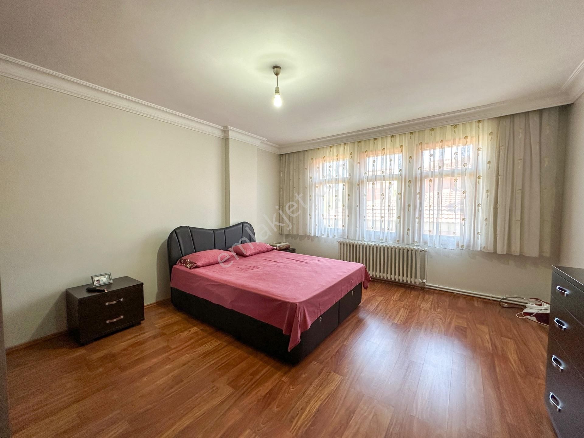 Balıkesir Altıeylül Bahçelievler Mahallesinde Satılık 3+1 Daire - Görsel 21