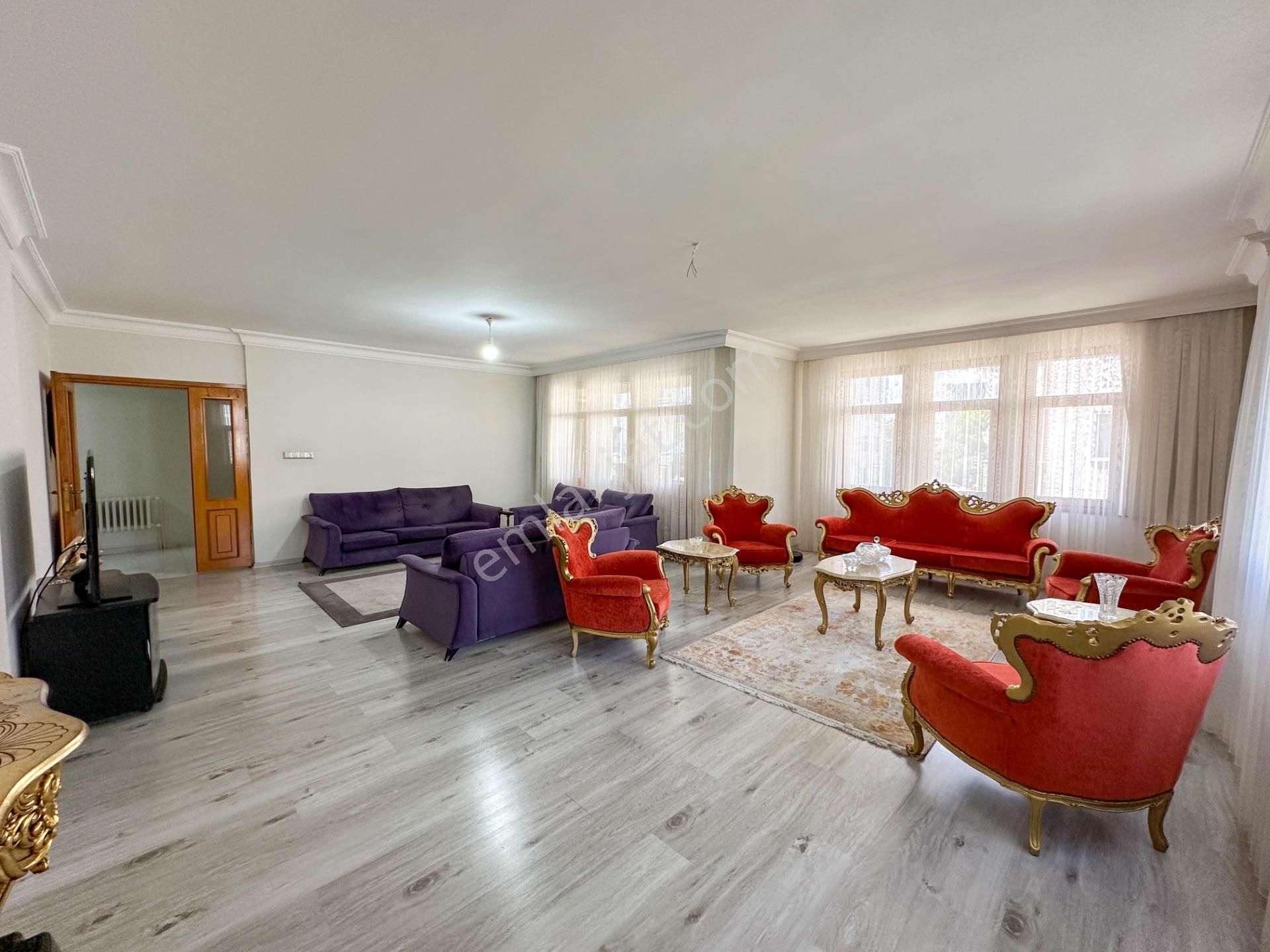 Balıkesir Altıeylül Bahçelievler Mahallesinde Satılık 3+1 Daire - Görsel 12