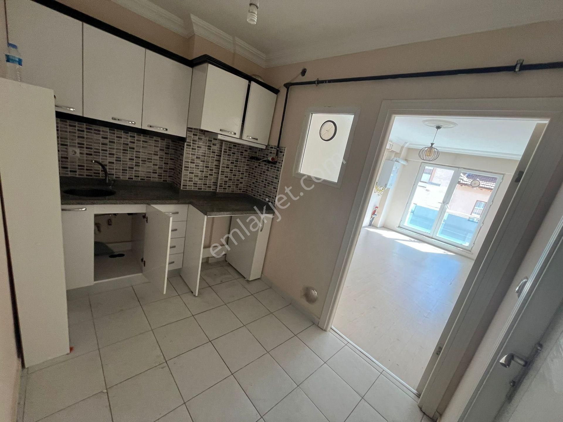 Seyitgazi Cd Üzeri Balkonlu 60m² Fırsat Kiralık 1+1 Daire Sk-4 - Görsel 3