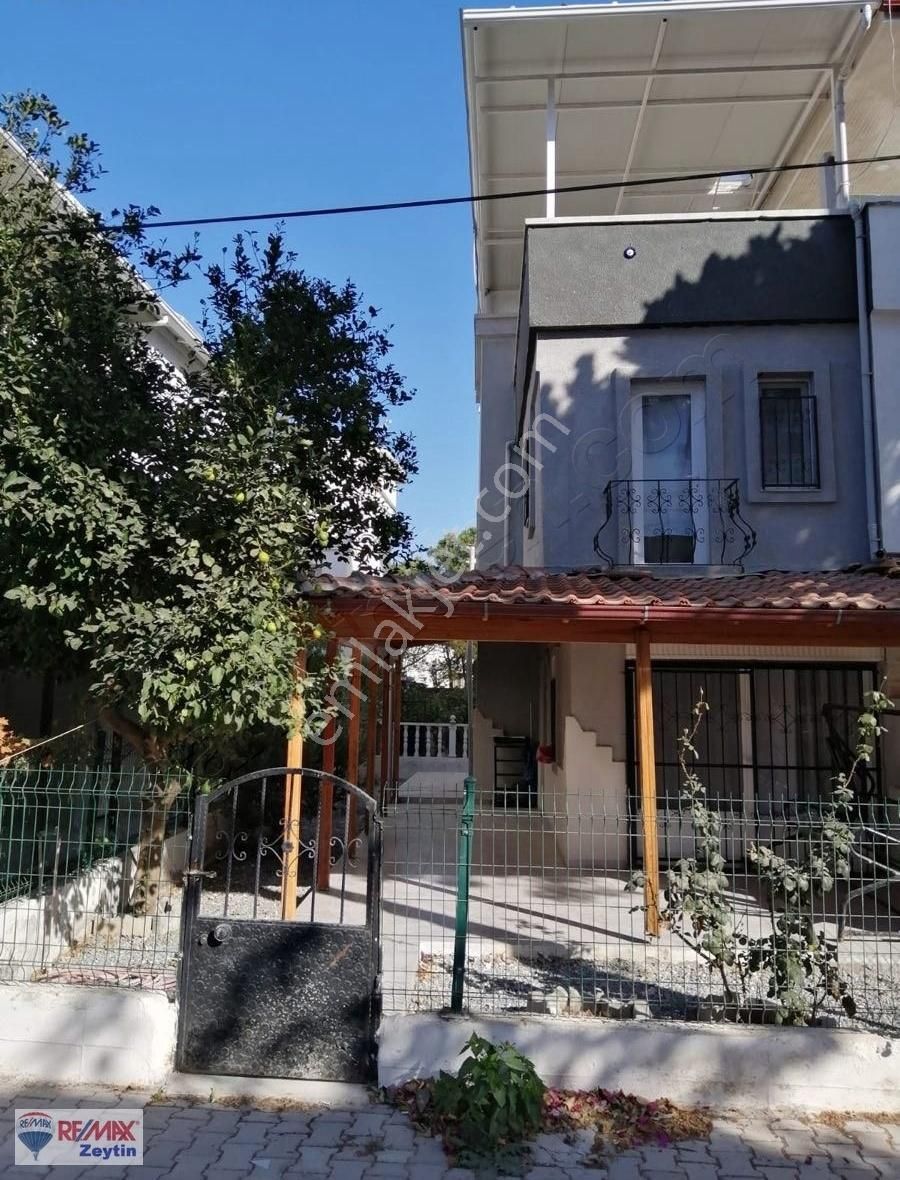 Mavişehir Sedef Koya Yürüme Mesafesinde Satılık 3+1 Villa