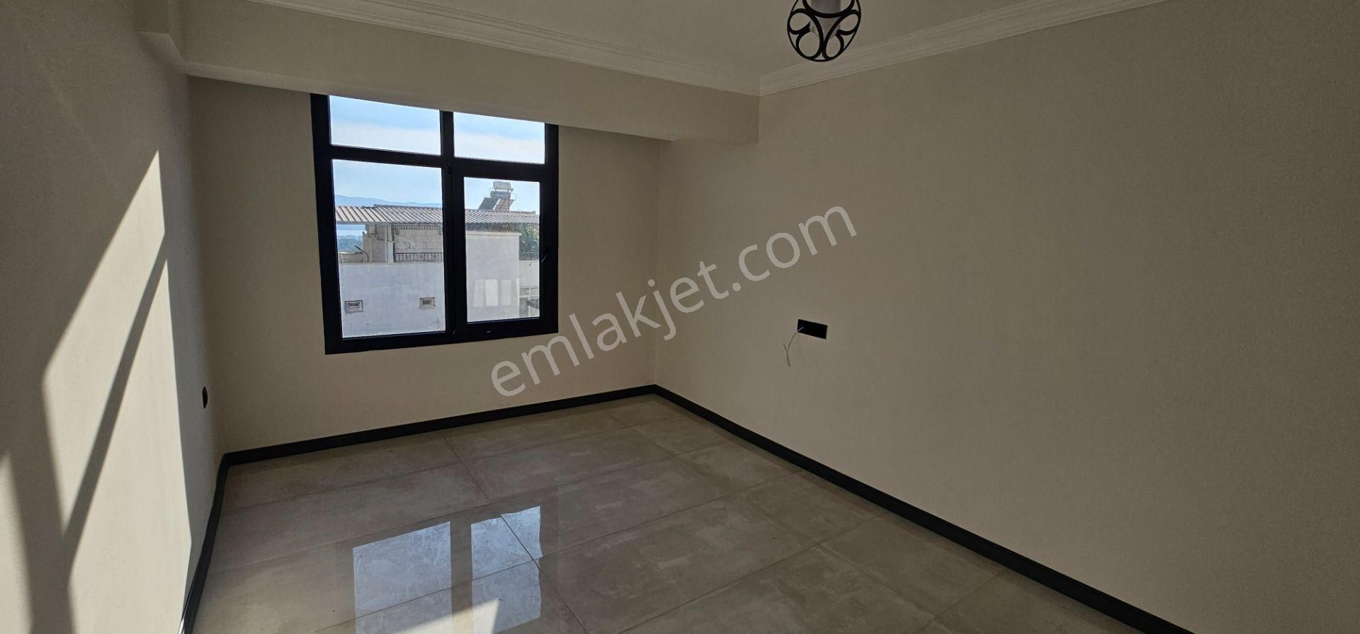 Didim Akbükte Satılık Deniz Manzaralı Bitişik Nizam Villa - Görsel 14