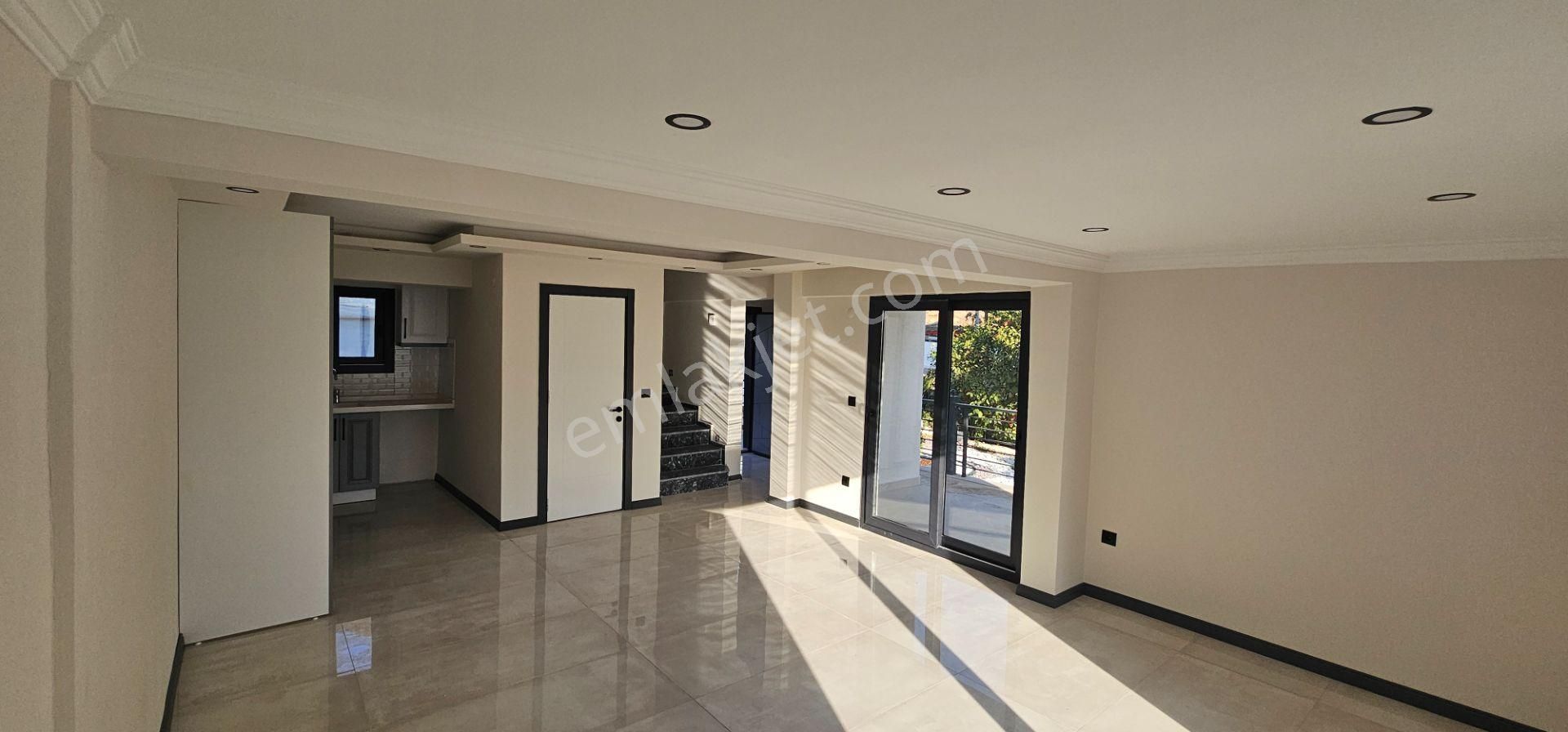 Didim Akbükte Satılık Deniz Manzaralı Bitişik Nizam Villa - Görsel 10