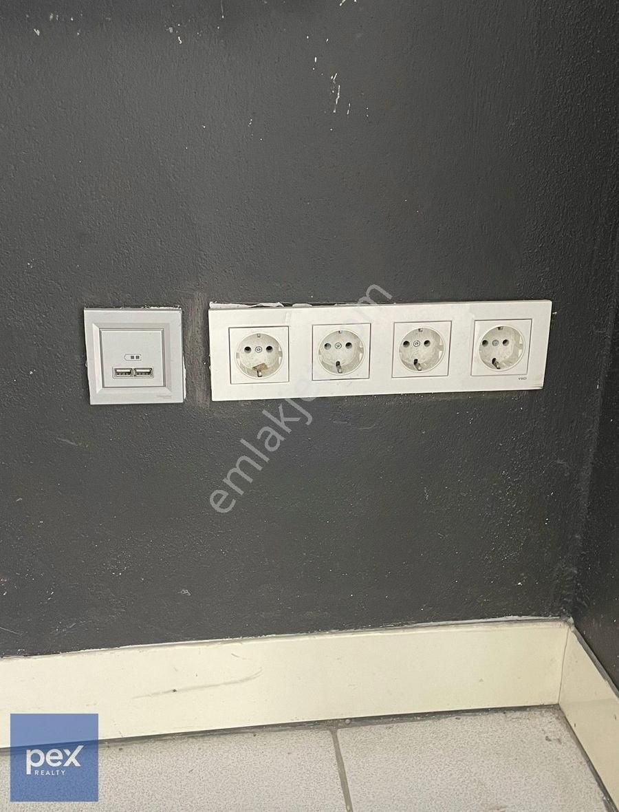Akpınar Mahallesi Cadde Üzeri 80m² Kiralık Dükkan