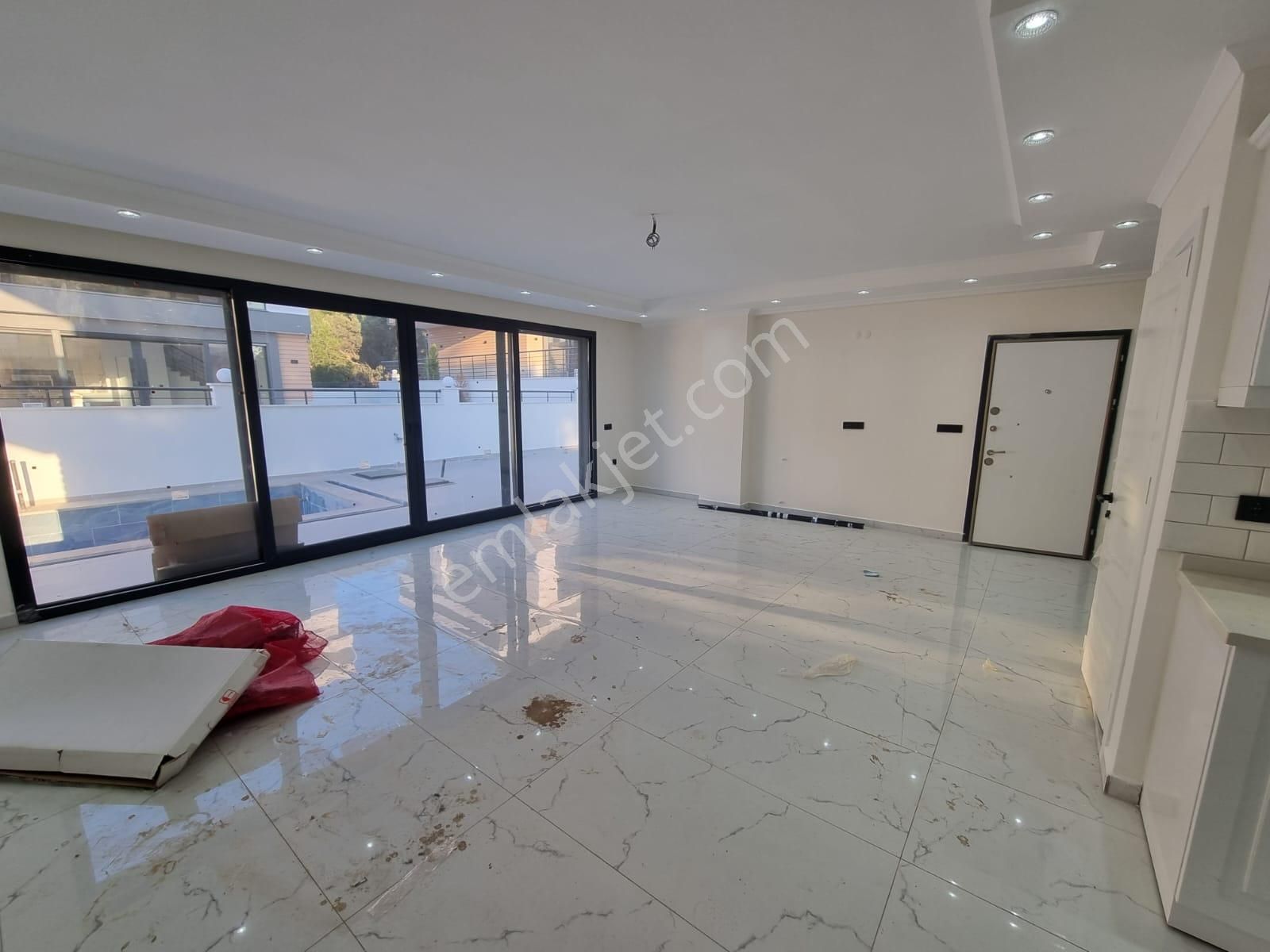 Didim Akbükte Satılık Müstakil Havuzlu Sıfır Villa - Görsel 6
