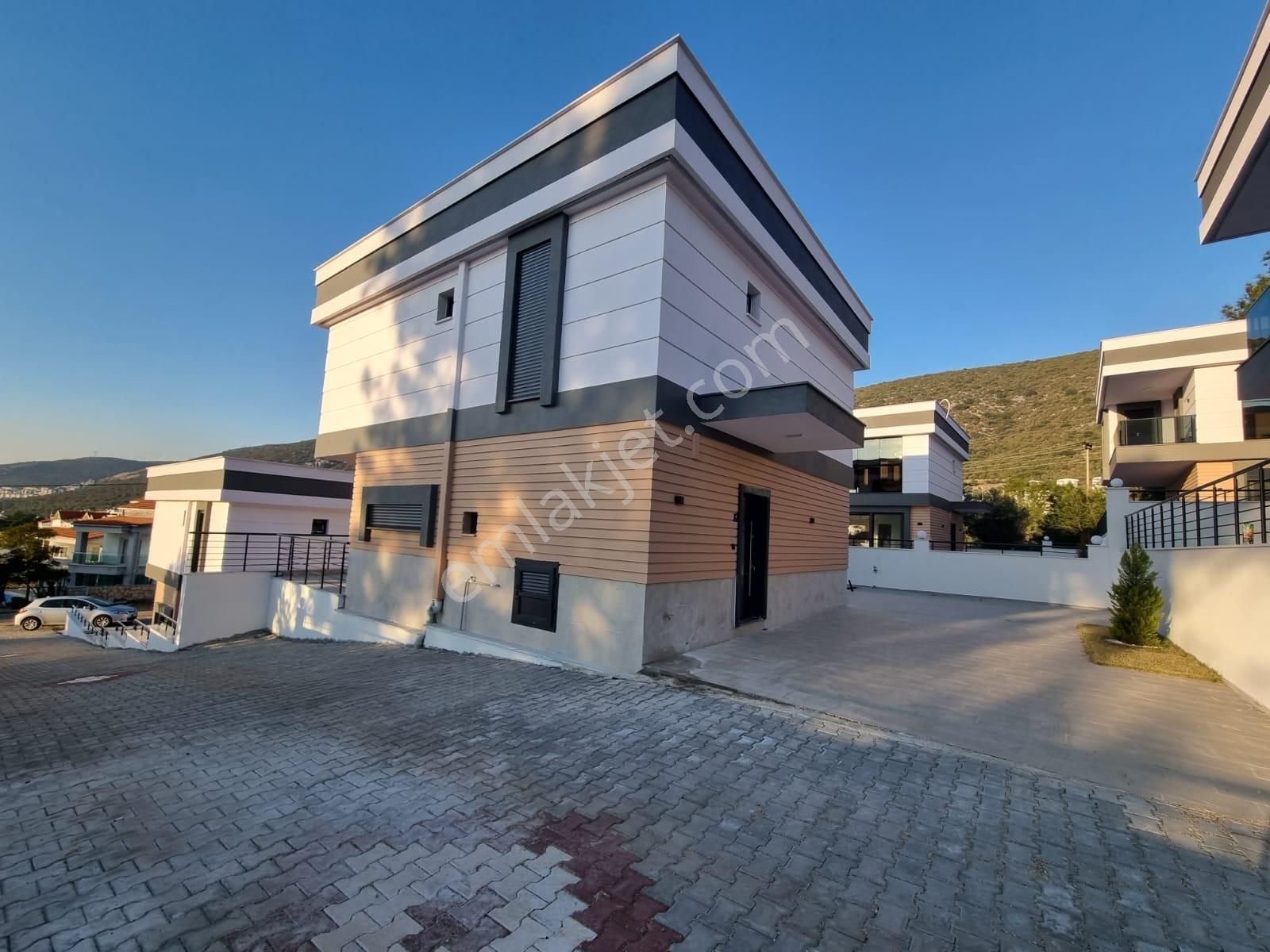 Didim Akbükte Satılık Müstakil Havuzlu Sıfır Villa - Görsel 2