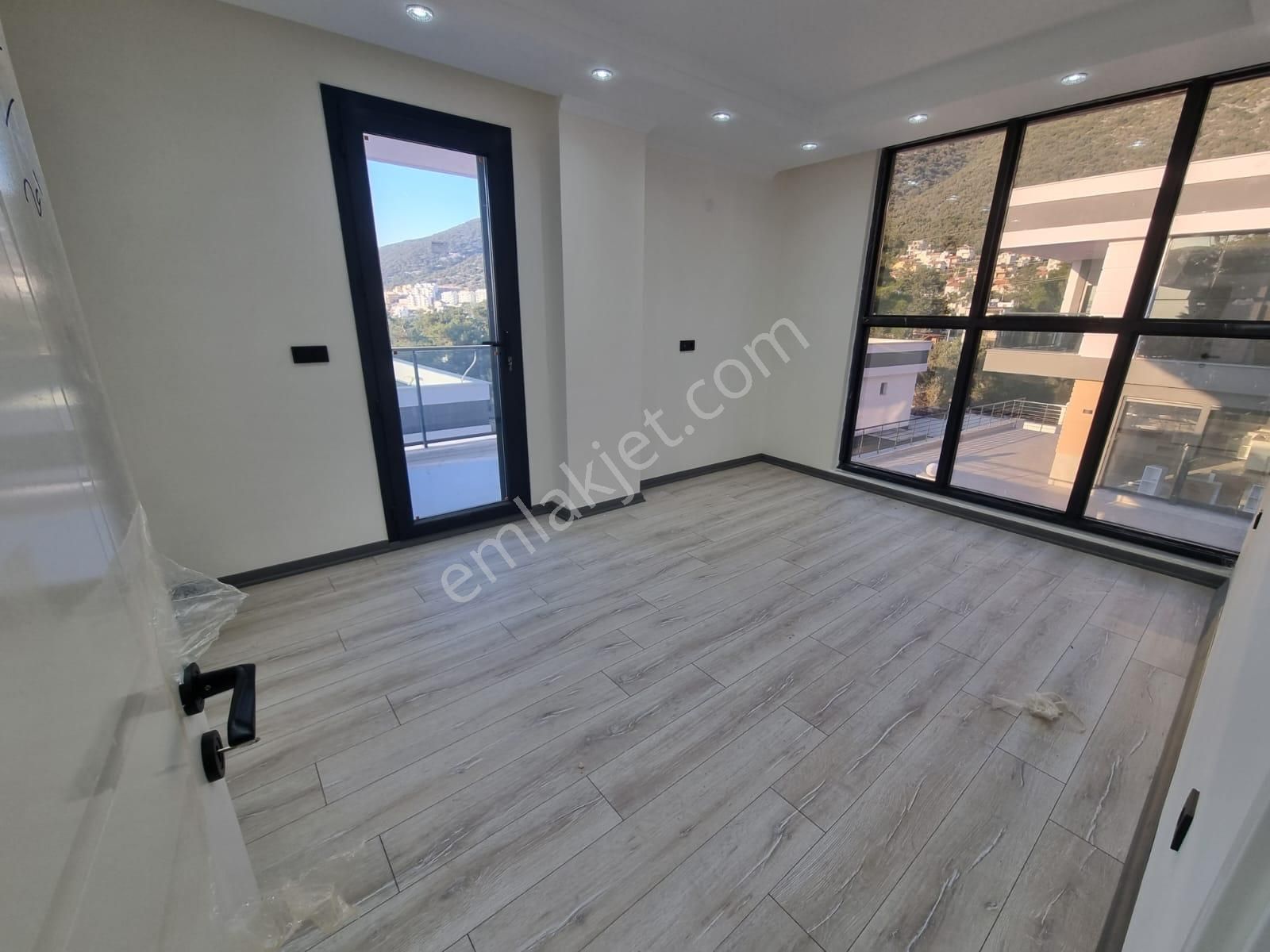 Didim Akbükte Satılık Müstakil Havuzlu Sıfır Villa - Görsel 18